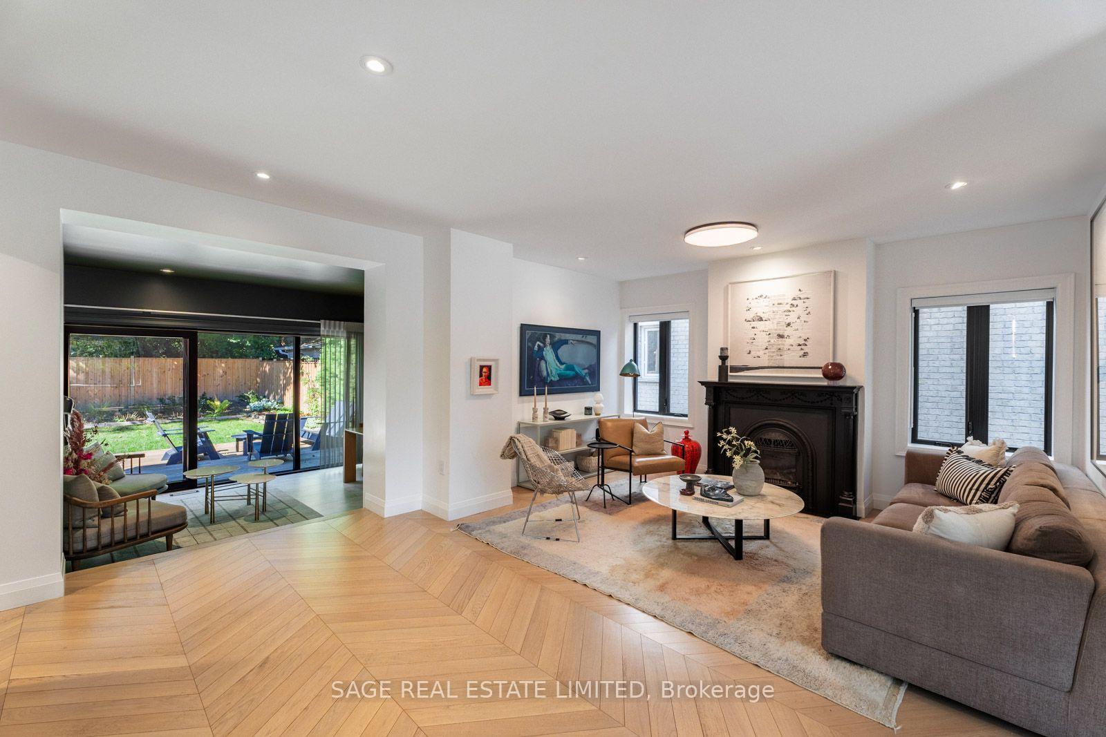Photo 11 of 6 Westrose Avenue, Etobicoke, Kingsway South — HOMEH