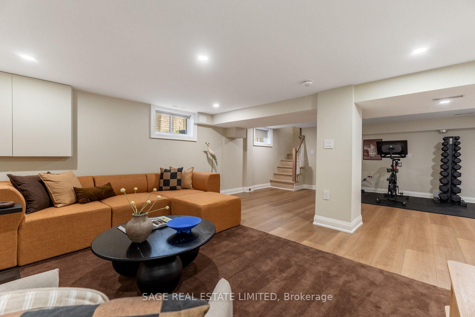Photo 40 of 6 Westrose Avenue, Etobicoke, Kingsway South — HOMEH