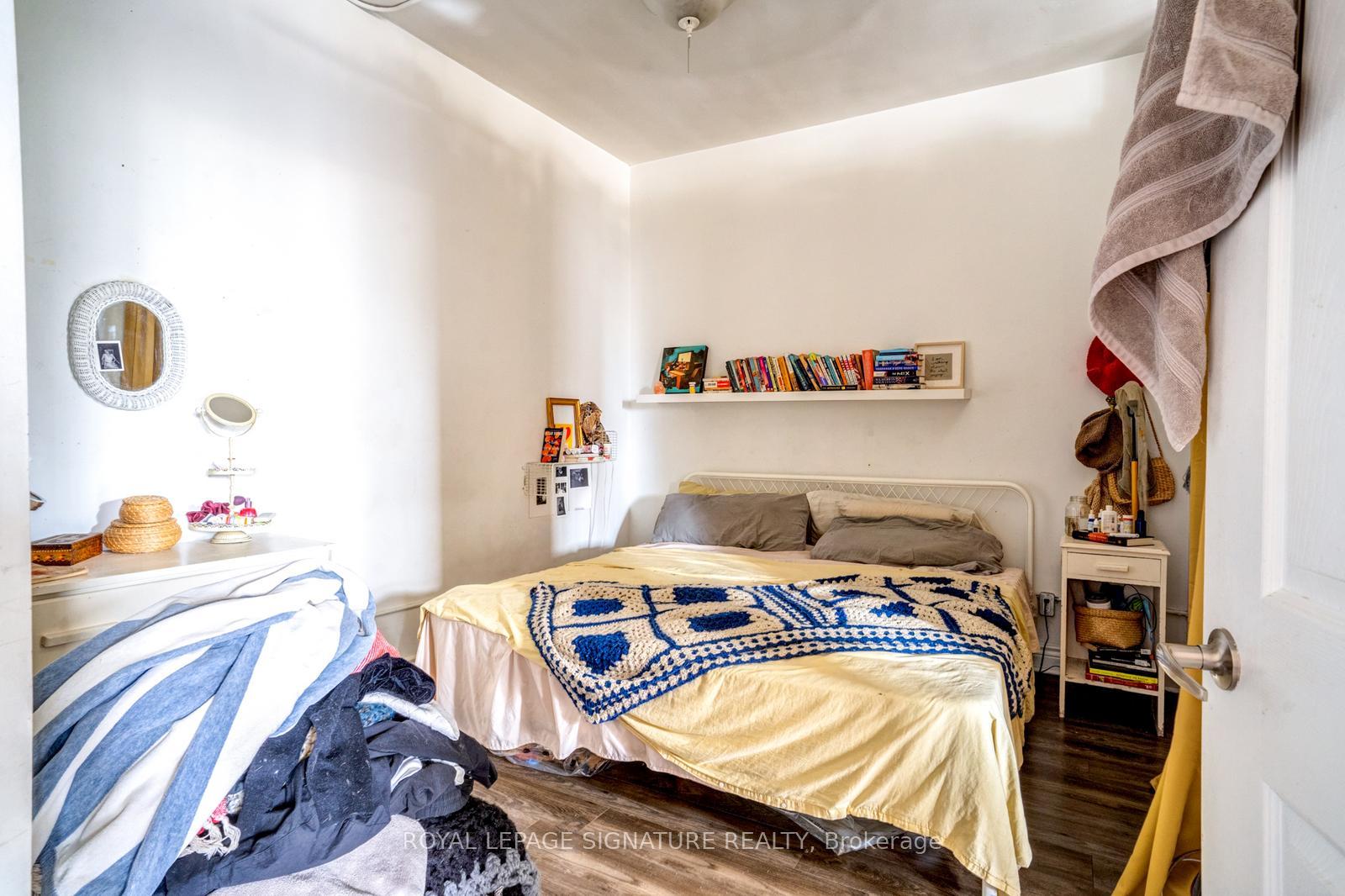 Photo 5 of Unit Upper/Rear, 926 King Street, Toronto, Niagara — HOMEH