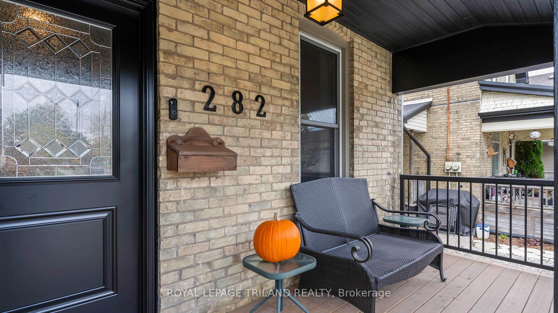 Photo 4 of 282 Ross Street, St. Thomas — HOMEH