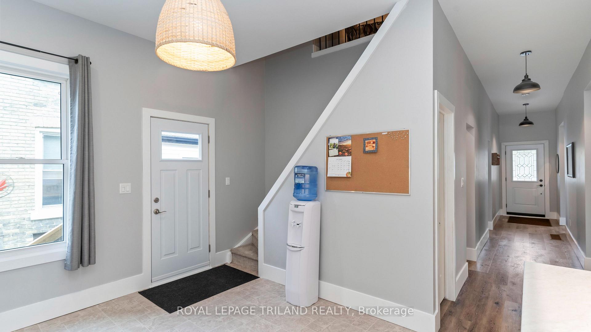 Photo 18 of 282 Ross Street, St. Thomas — HOMEH