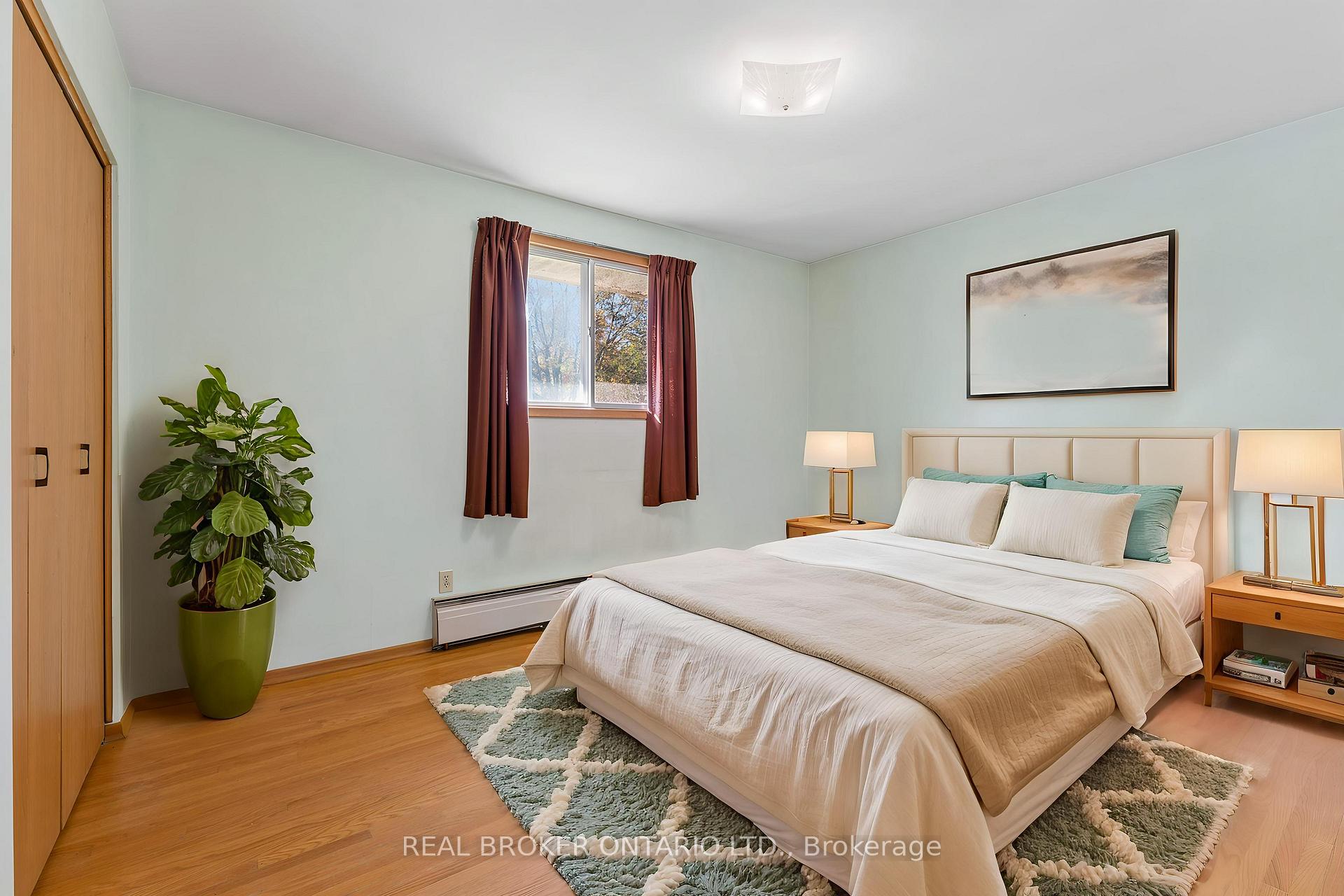 Photo 11 of 530 Glen Forrest Boulevard, Waterloo, Lakeshore Village — HOMEH