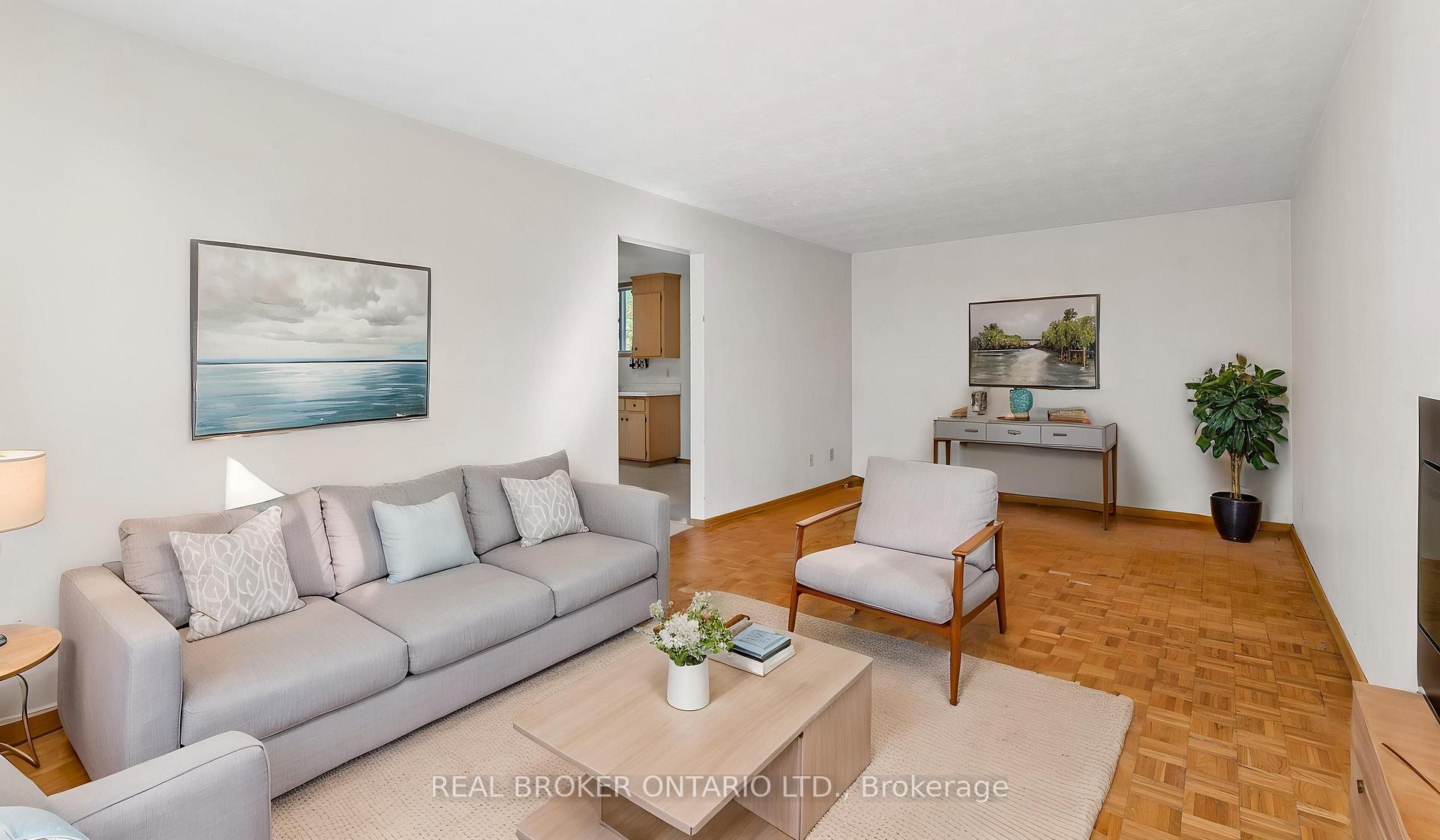 Photo 18 of 530 Glen Forrest Boulevard, Waterloo, Lakeshore Village — HOMEH