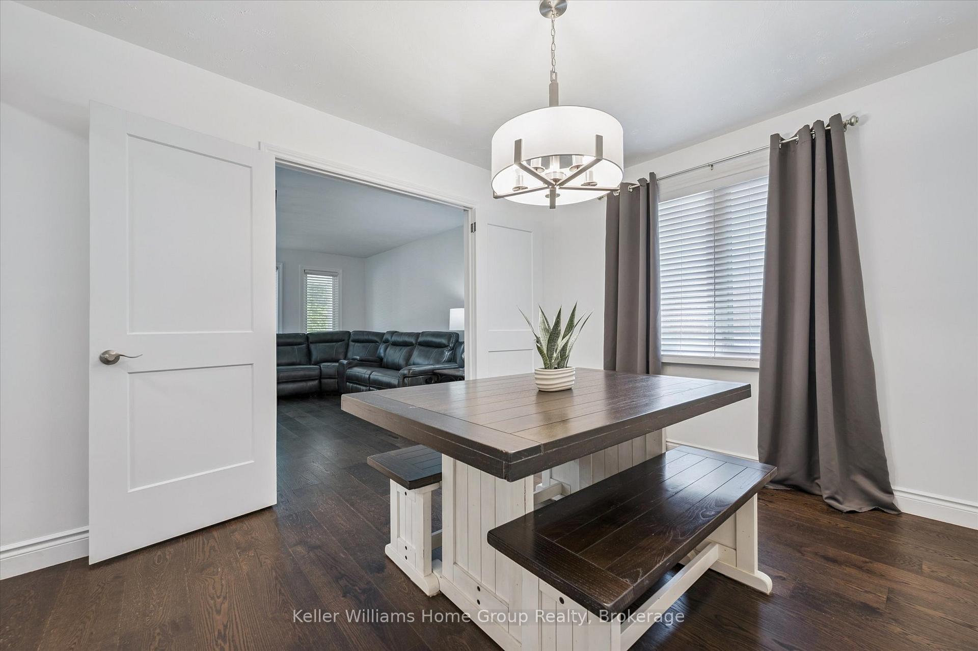 Photo 9 of 284 Colborne Street, Centre Wellington, Elora/Salem — HOMEH