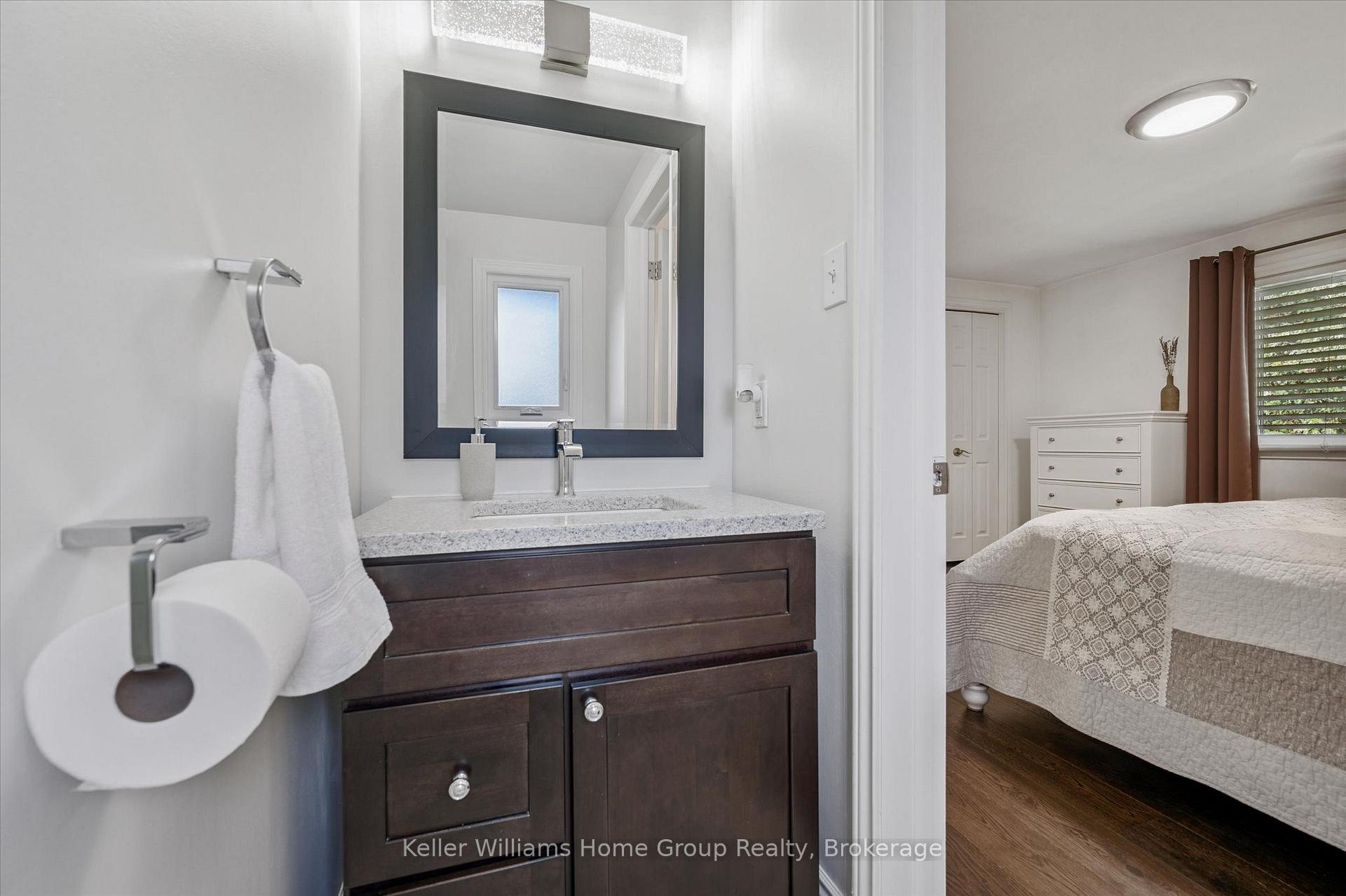 Photo 26 of 284 Colborne Street, Centre Wellington, Elora/Salem — HOMEH