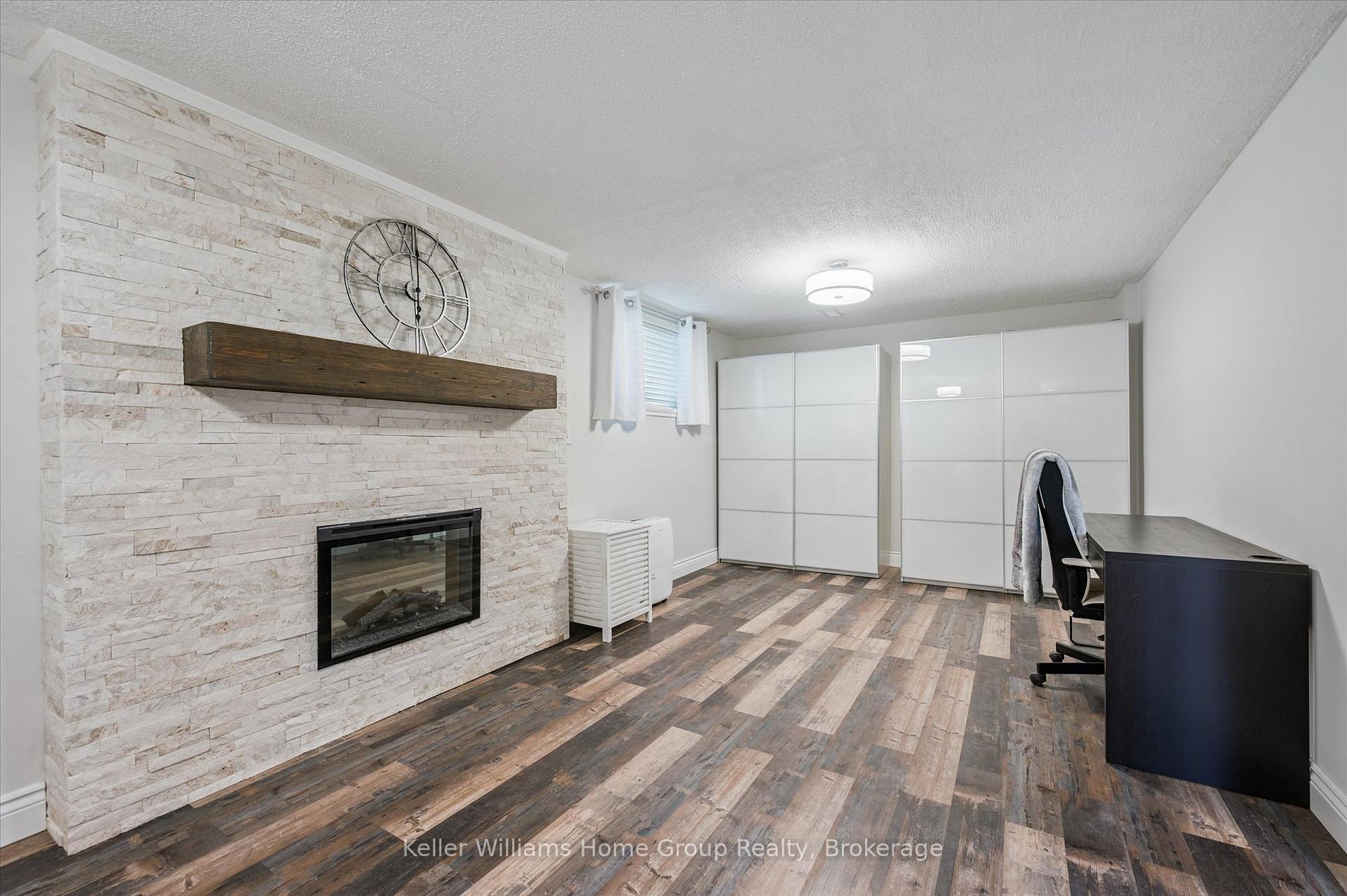 Photo 29 of 284 Colborne Street, Centre Wellington, Elora/Salem — HOMEH