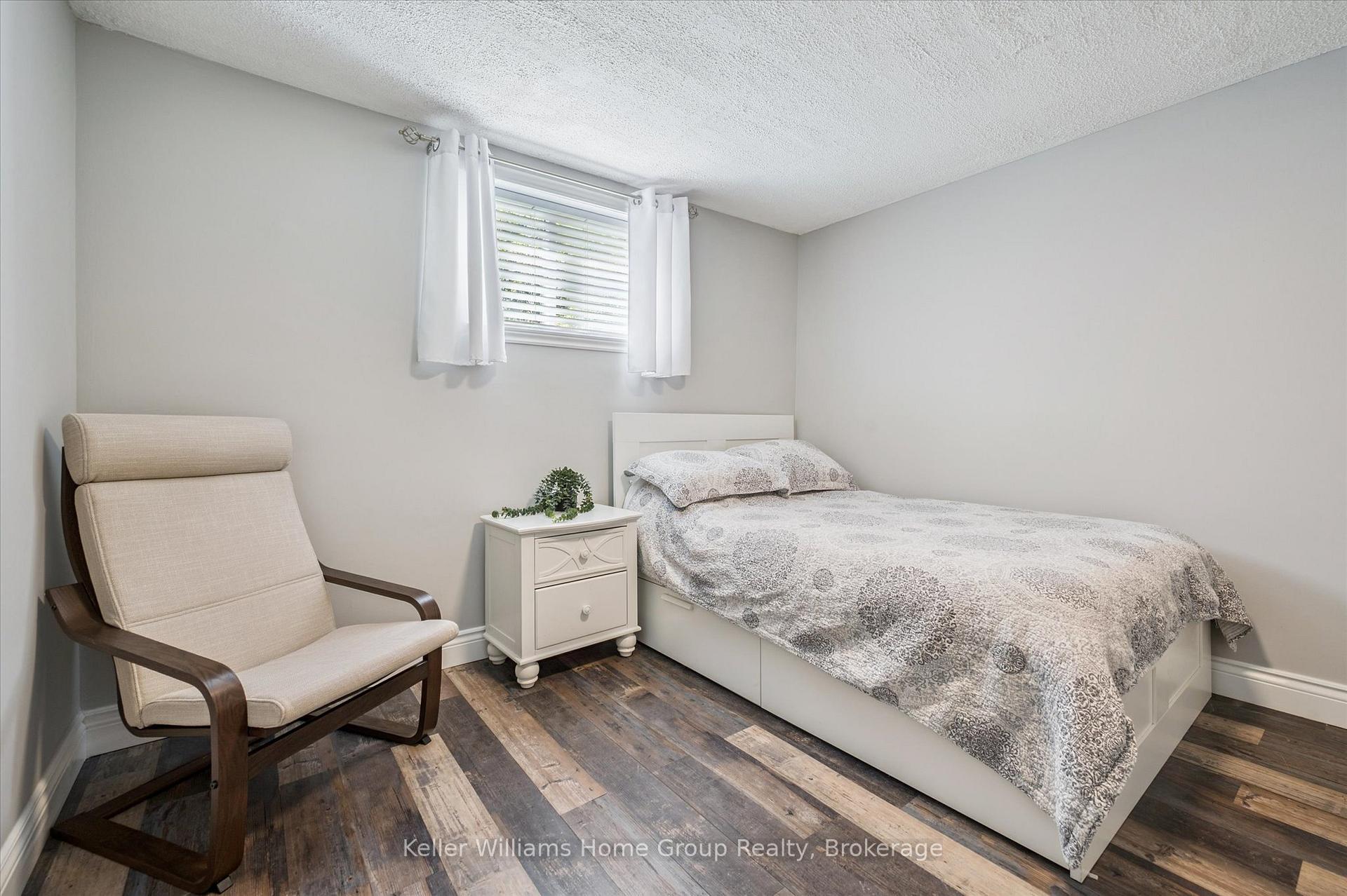 Photo 31 of 284 Colborne Street, Centre Wellington, Elora/Salem — HOMEH
