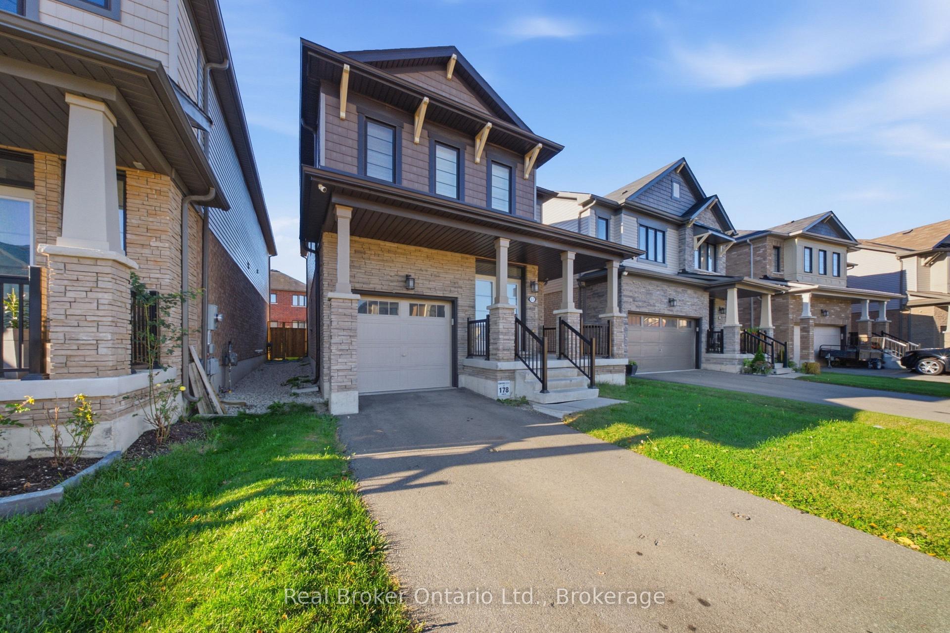Photo 2 of 51 Magdalena Street, Hamilton, Stoney Creek Mountain — HOMEH