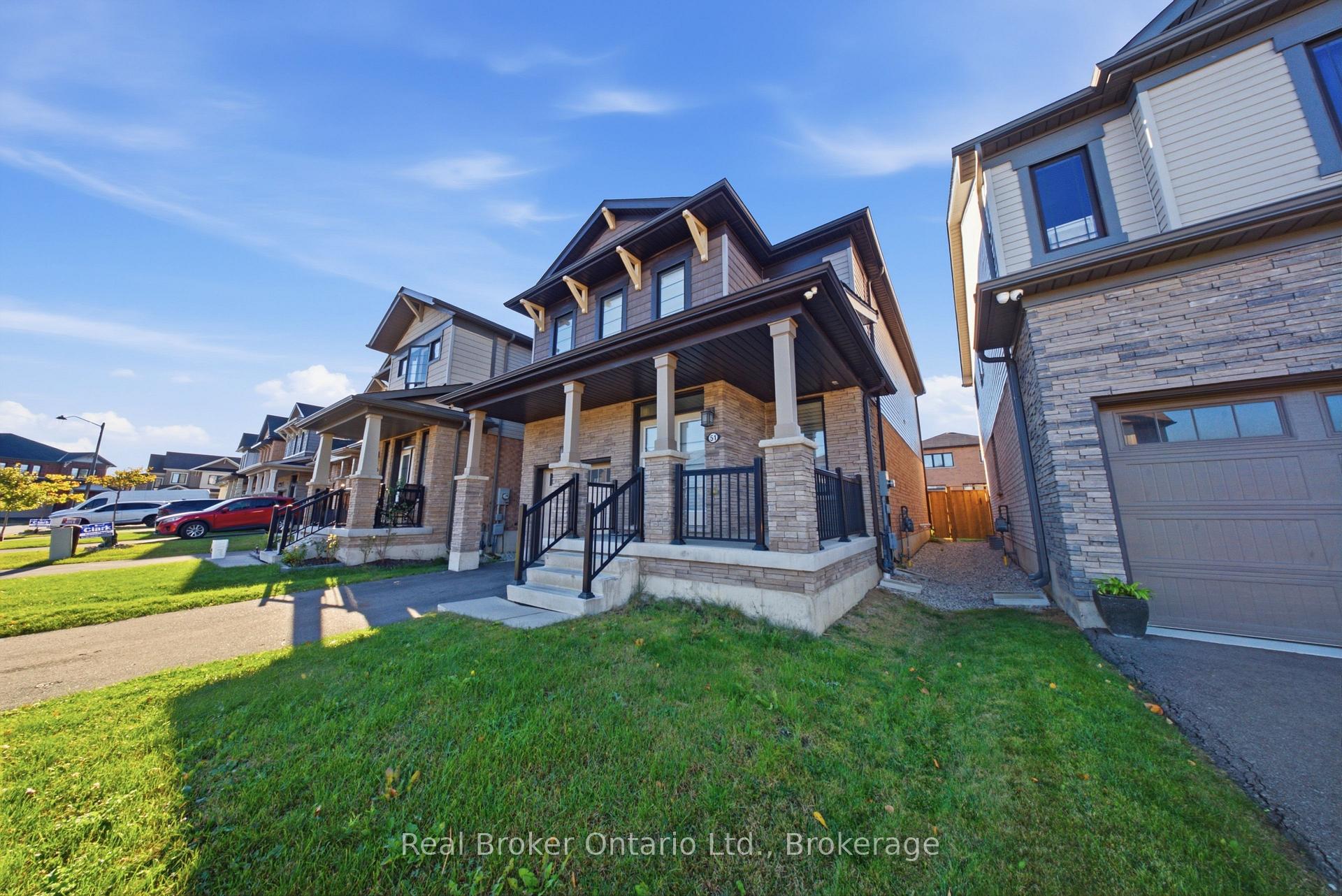 Photo 3 of 51 Magdalena Street, Hamilton, Stoney Creek Mountain — HOMEH