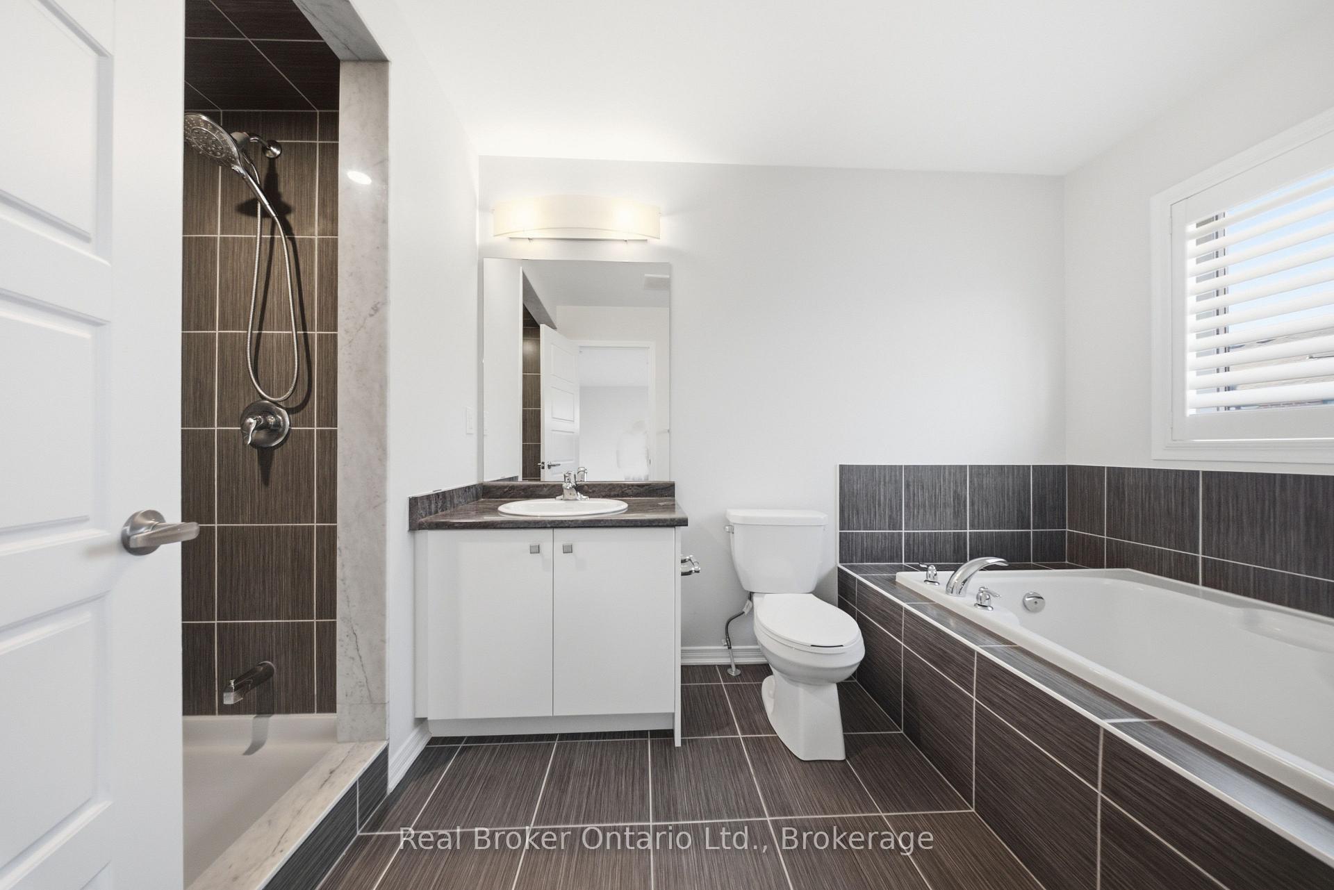 Photo 17 of 51 Magdalena Street, Hamilton, Stoney Creek Mountain — HOMEH