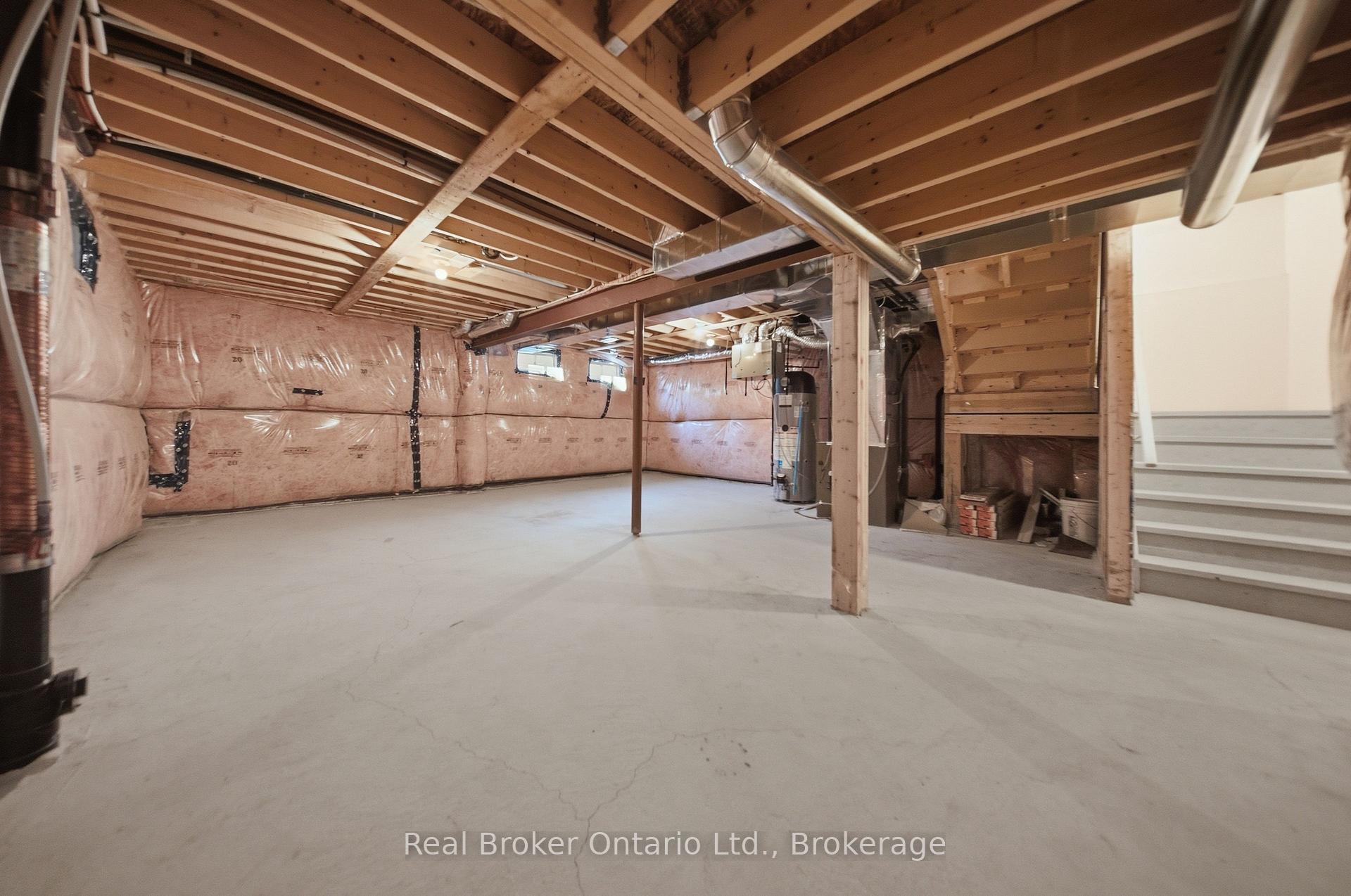 Photo 26 of 51 Magdalena Street, Hamilton, Stoney Creek Mountain — HOMEH