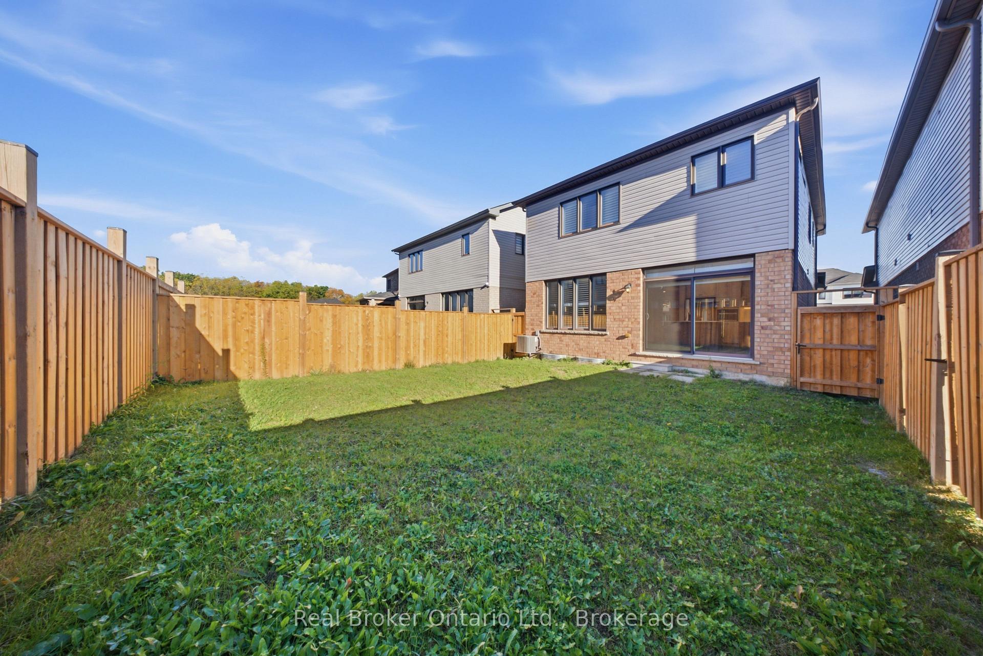 Photo 29 of 51 Magdalena Street, Hamilton, Stoney Creek Mountain — HOMEH
