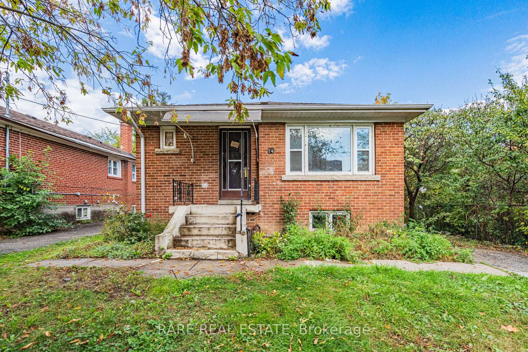 Photo of Unit Main, 14 Alexis Boulevard
