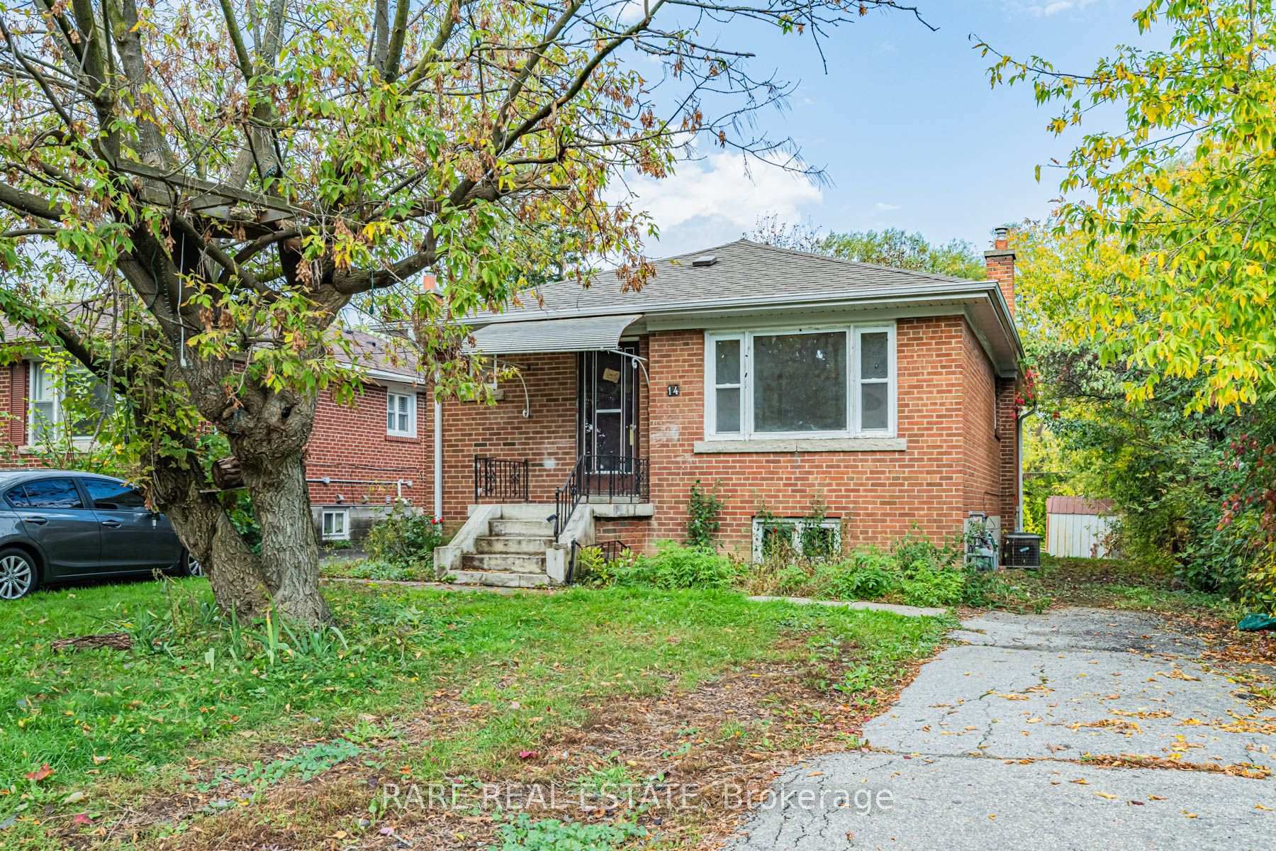 Photo 2 of Unit Main, 14 Alexis Boulevard, North York, Clanton Park — HOMEH