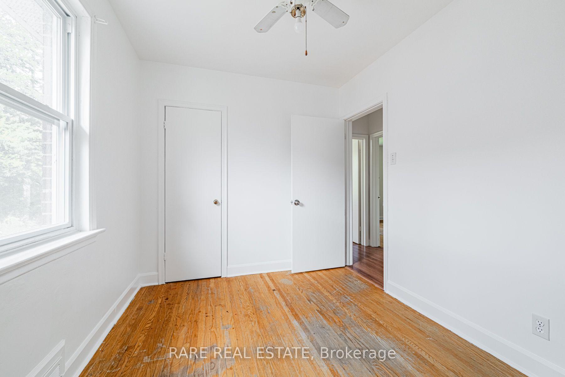 Photo 19 of Unit Main, 14 Alexis Boulevard, North York, Clanton Park — HOMEH