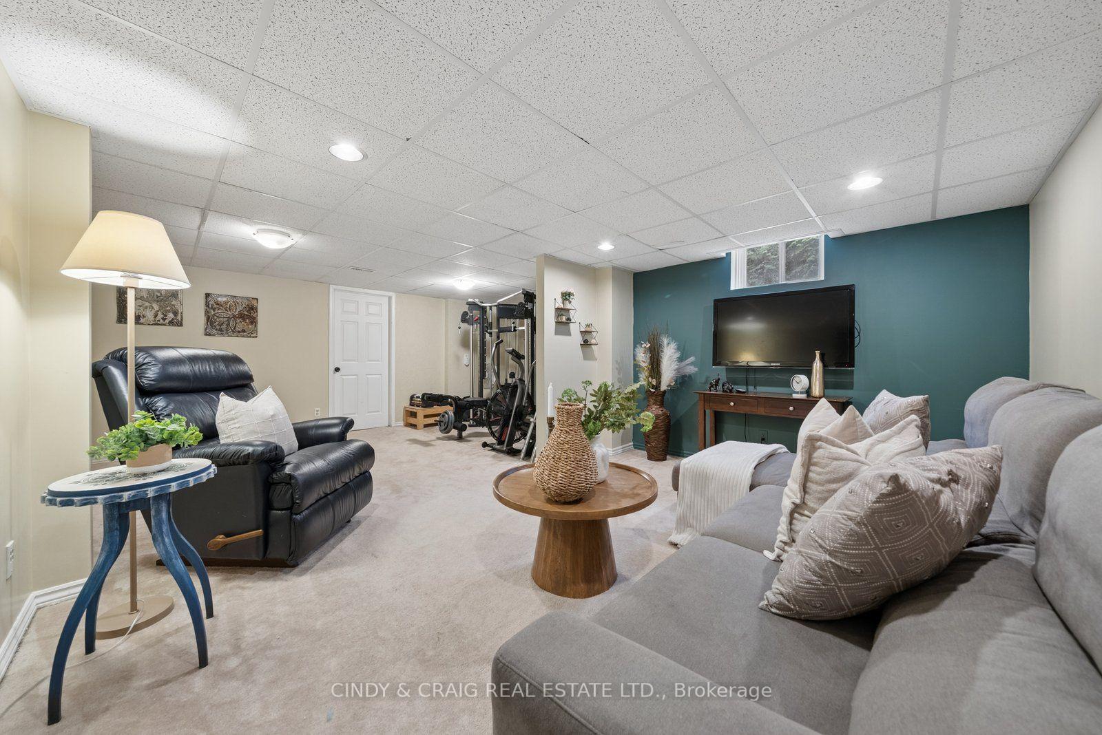 Photo 33 of 5 Grady Drive, Clarington, Newcastle — HOMEH