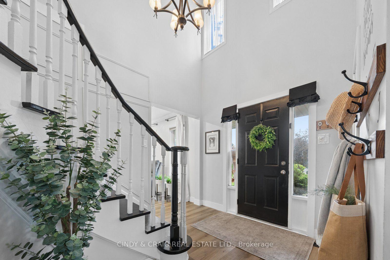 Photo 6 of 5 Grady Drive, Clarington, Newcastle — HOMEH