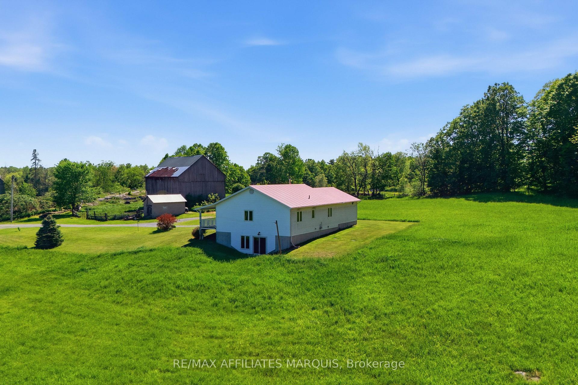 Photo 5 of 1192 Good Road, Frontenac, Frontenac Centre — HOMEH