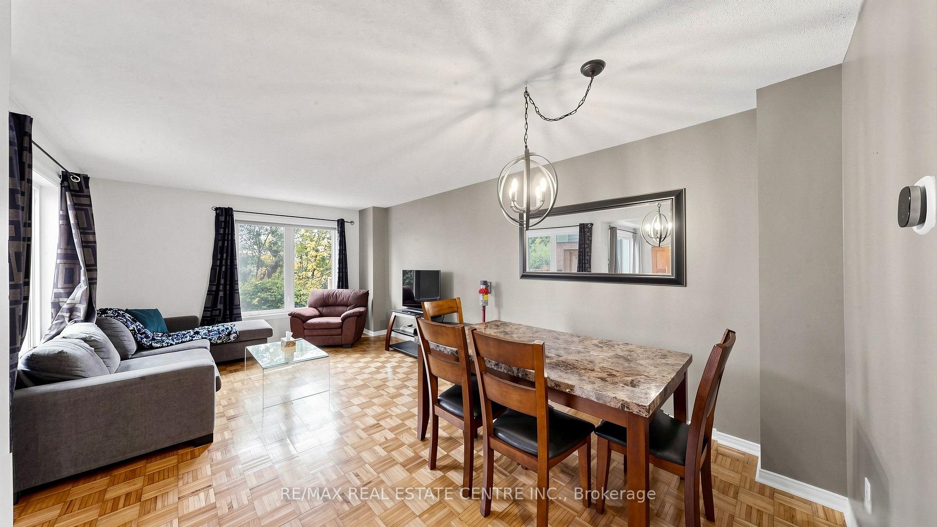 Photo 9 of Unit 3, 2215 Cleaver Avenue, Burlington, Headon — HOMEH