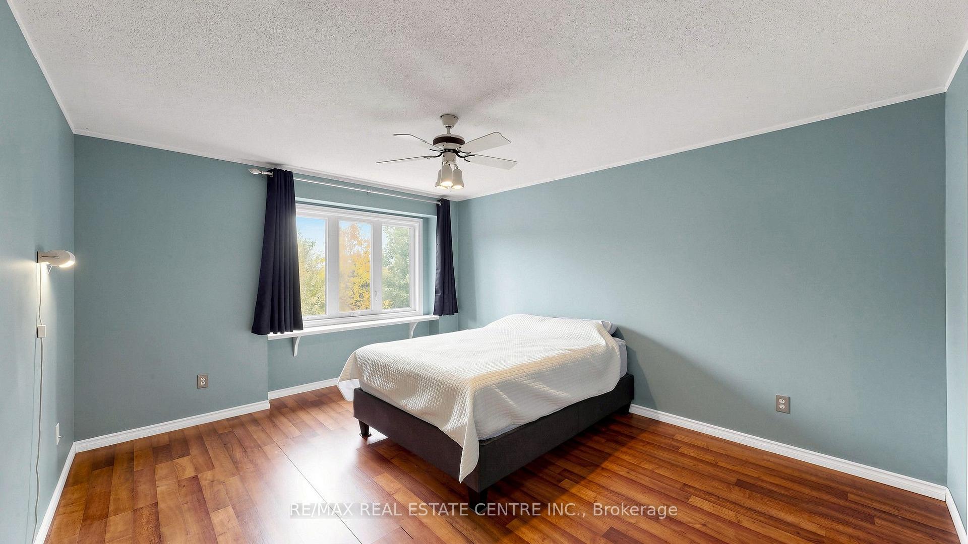 Photo 22 of Unit 3, 2215 Cleaver Avenue, Burlington, Headon — HOMEH