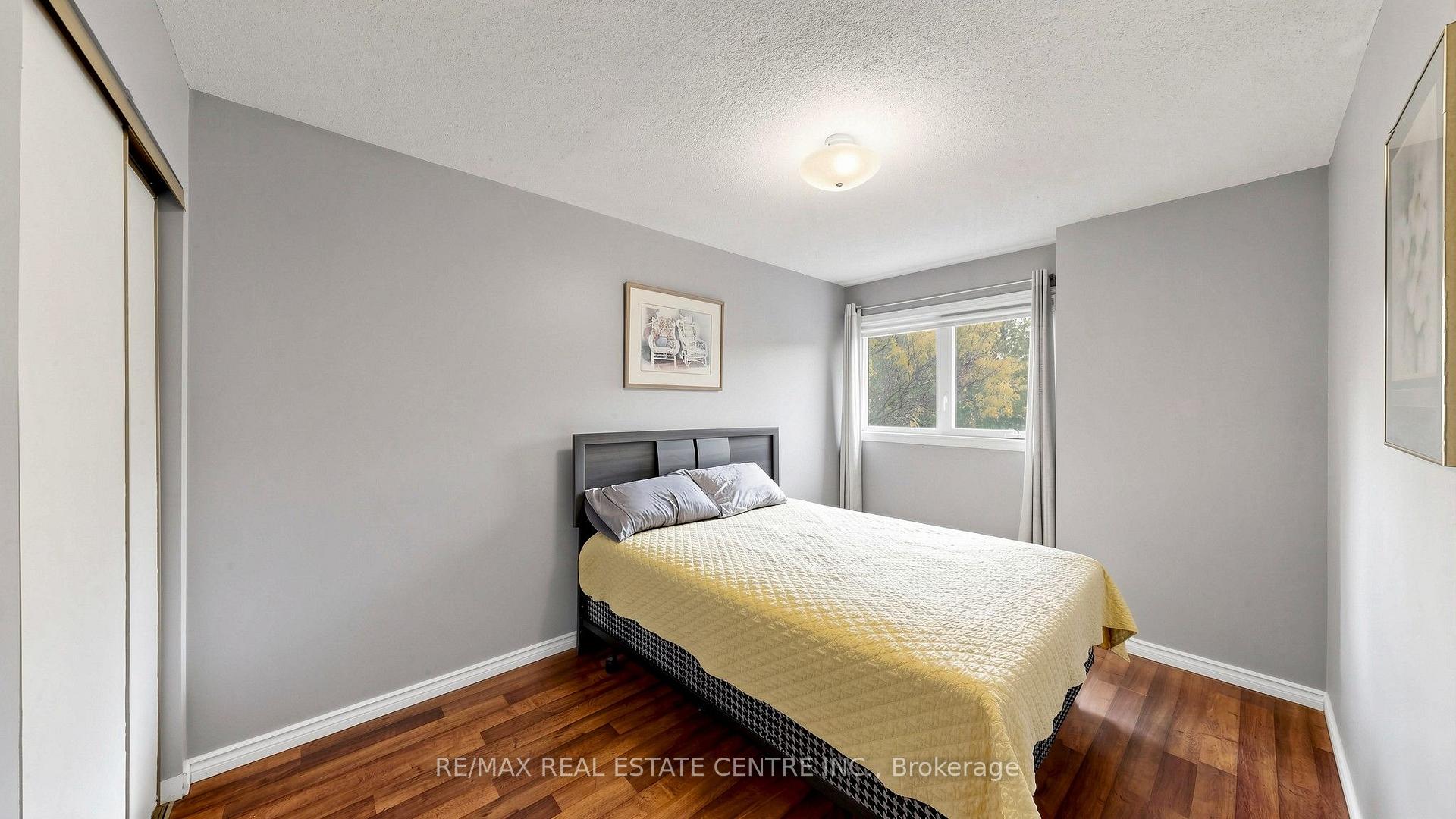 Photo 28 of Unit 3, 2215 Cleaver Avenue, Burlington, Headon — HOMEH