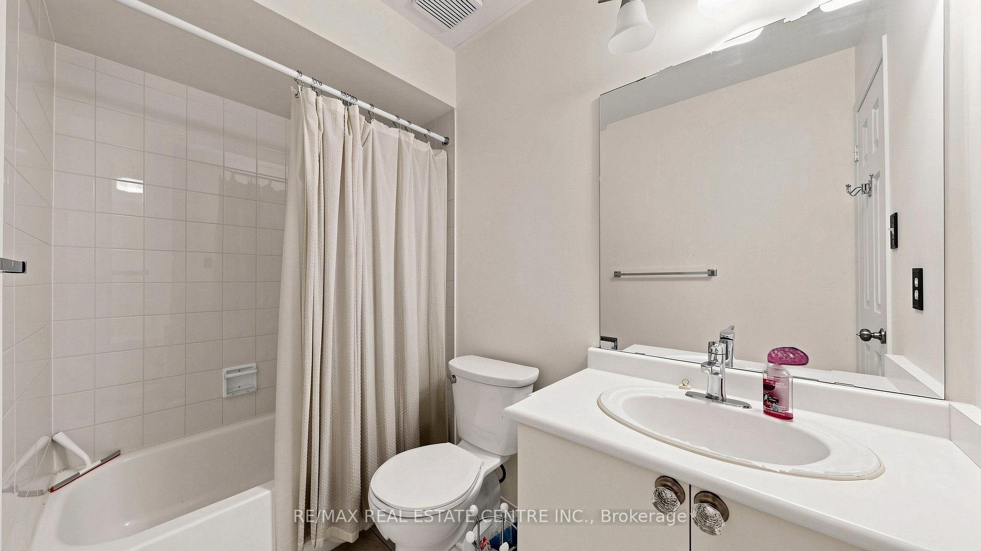 Photo 36 of Unit 3, 2215 Cleaver Avenue, Burlington, Headon — HOMEH