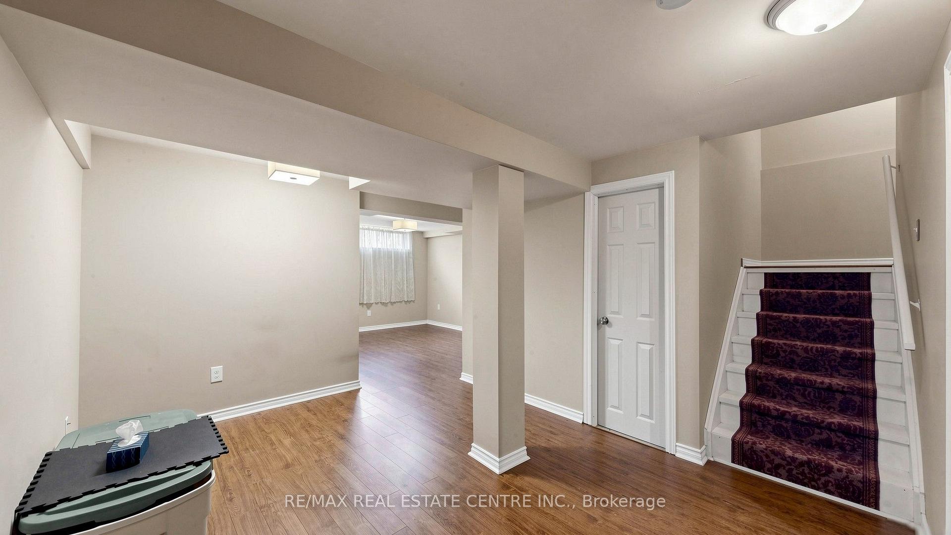 Photo 38 of Unit 3, 2215 Cleaver Avenue, Burlington, Headon — HOMEH