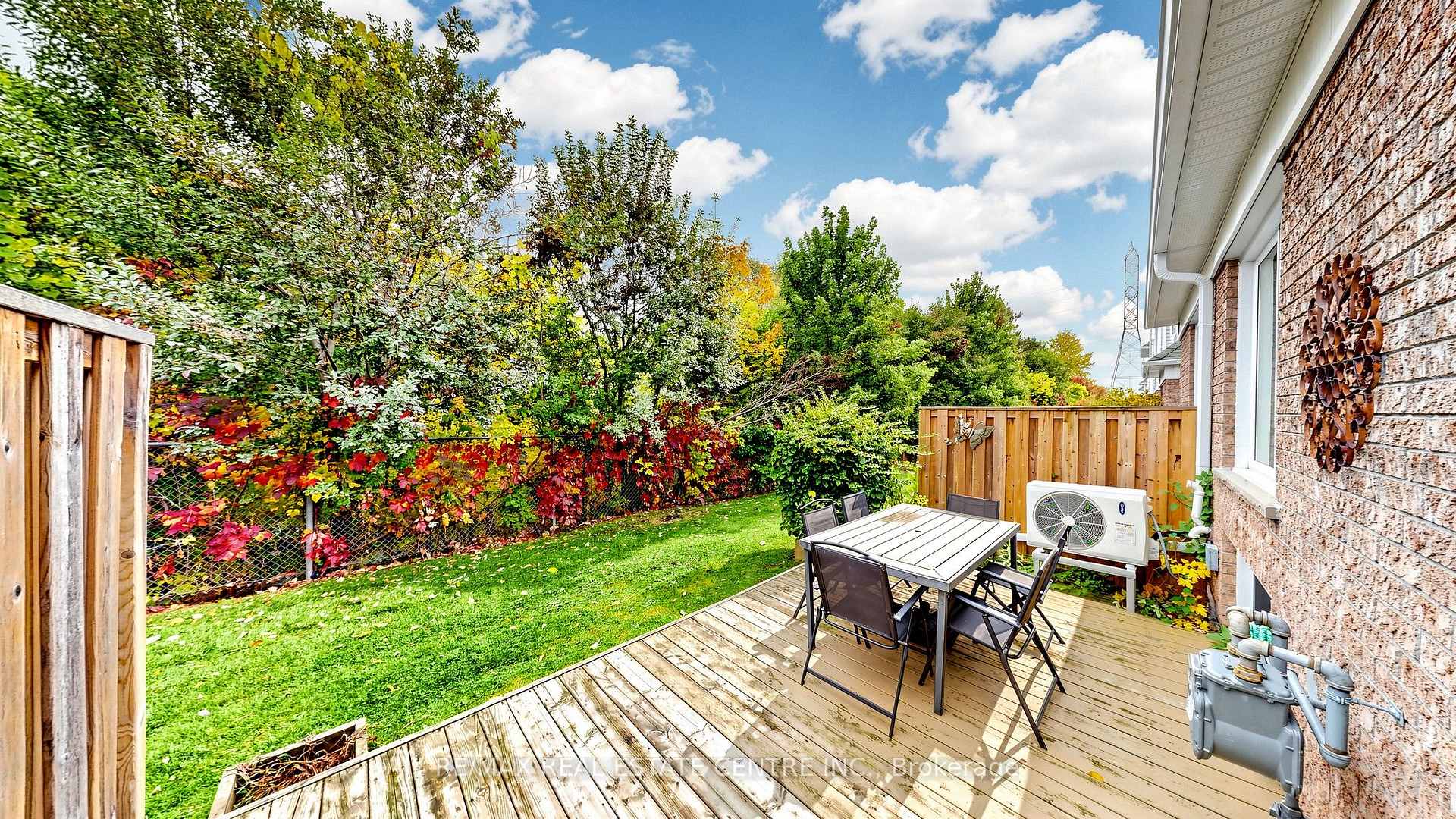 Photo 47 of Unit 3, 2215 Cleaver Avenue, Burlington, Headon — HOMEH