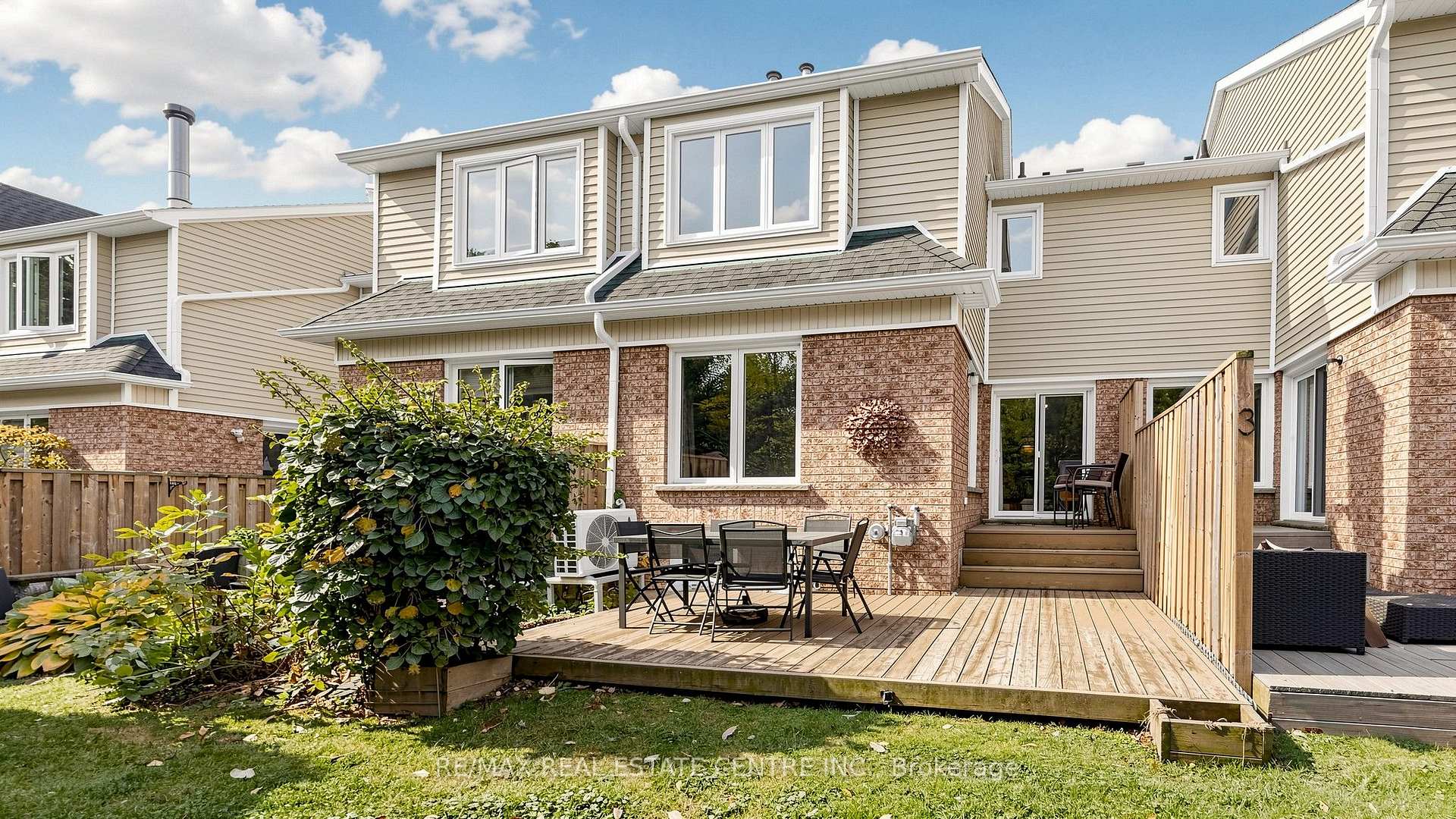 Photo 48 of Unit 3, 2215 Cleaver Avenue, Burlington, Headon — HOMEH