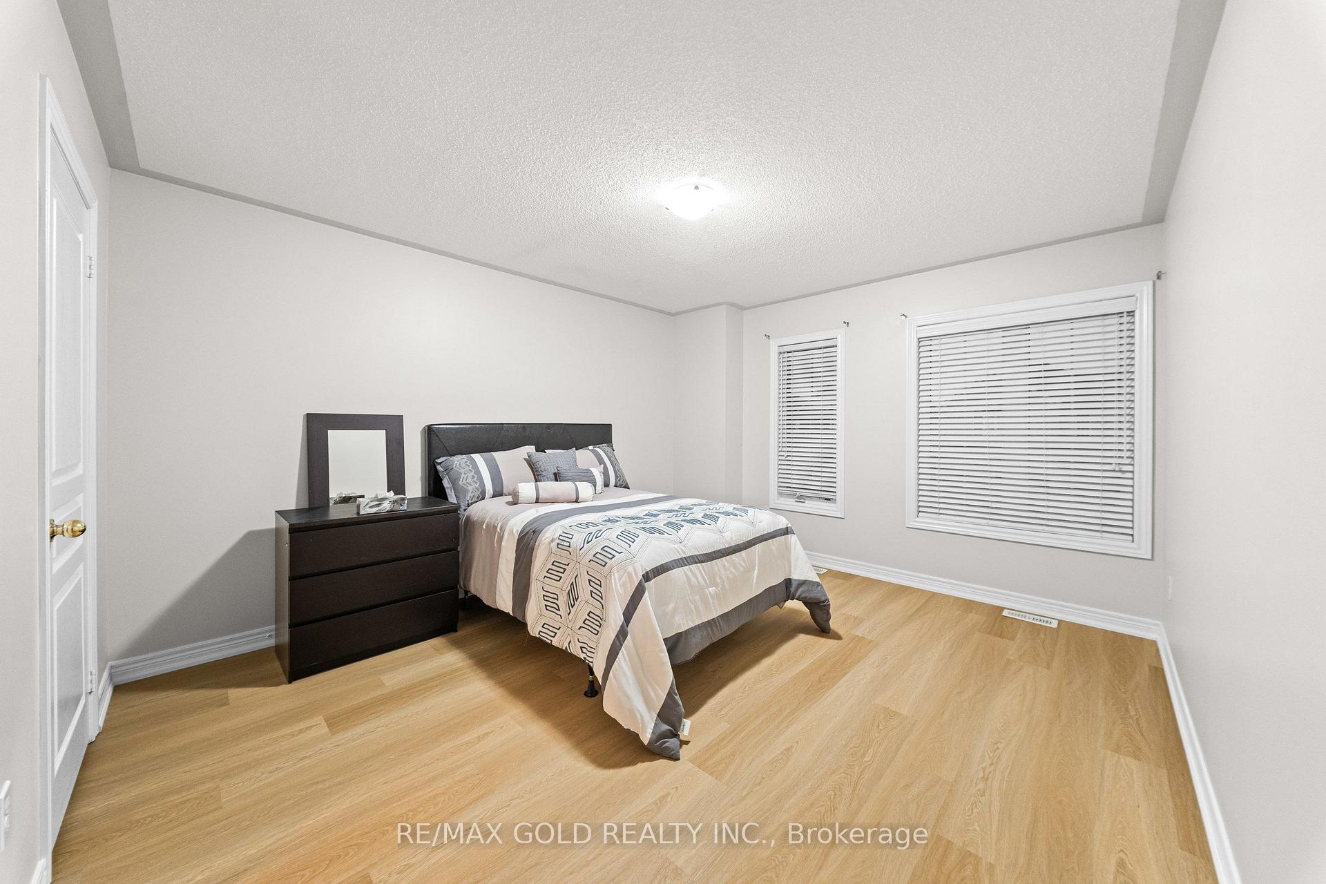 Photo 22 of 23 Wellpark Way, Brampton, Bram East — HOMEH