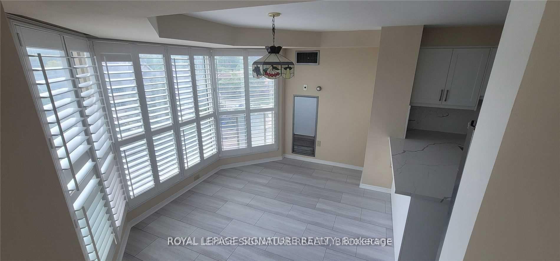 Photo 4 of Unit 604, 2155 Burnhamthorpe Road, Mississauga, Erin Mills — HOMEH