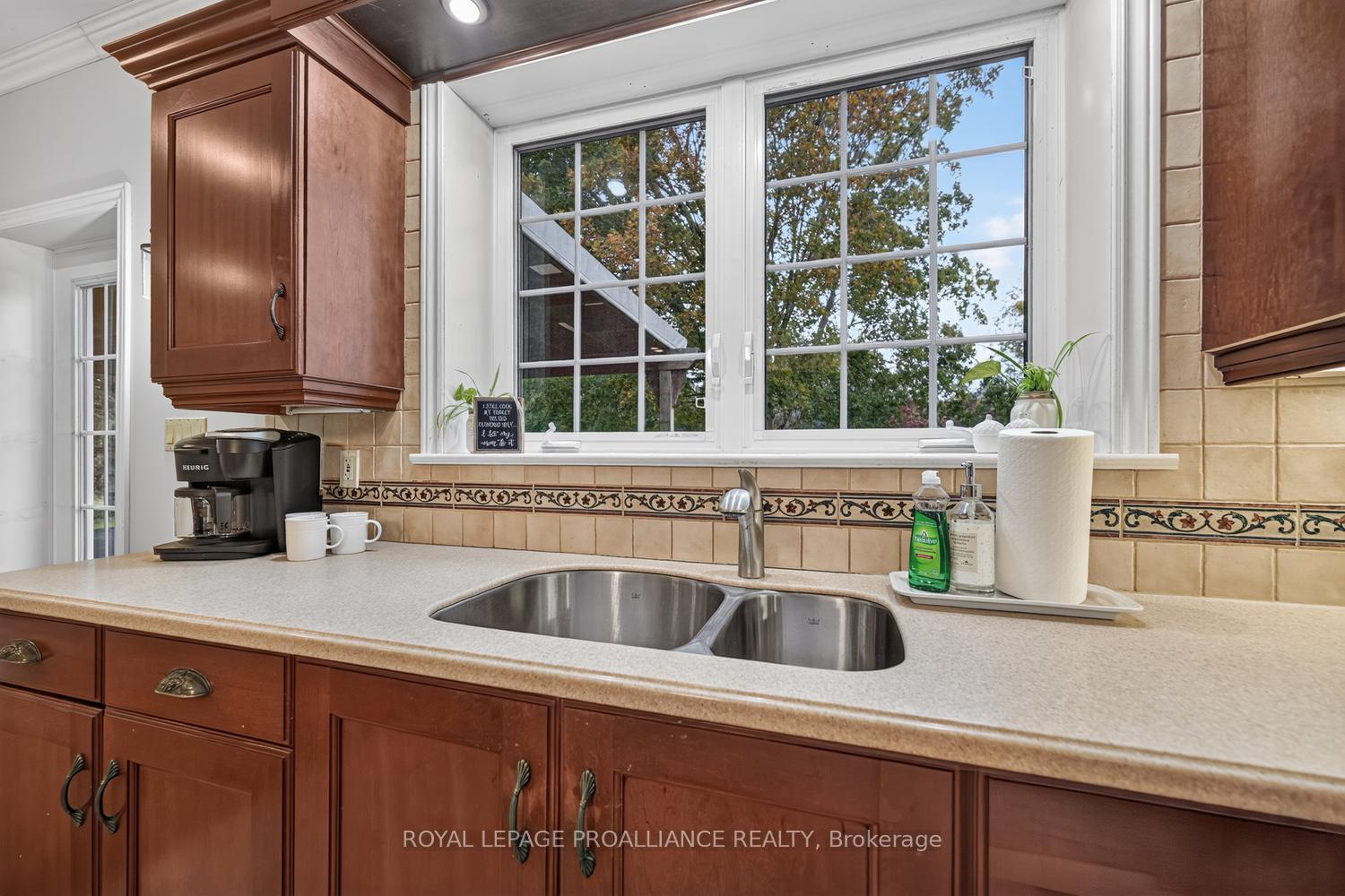 Photo 12 of 1131 Irace Drive, Augusta, Augusta Twp — HOMEH