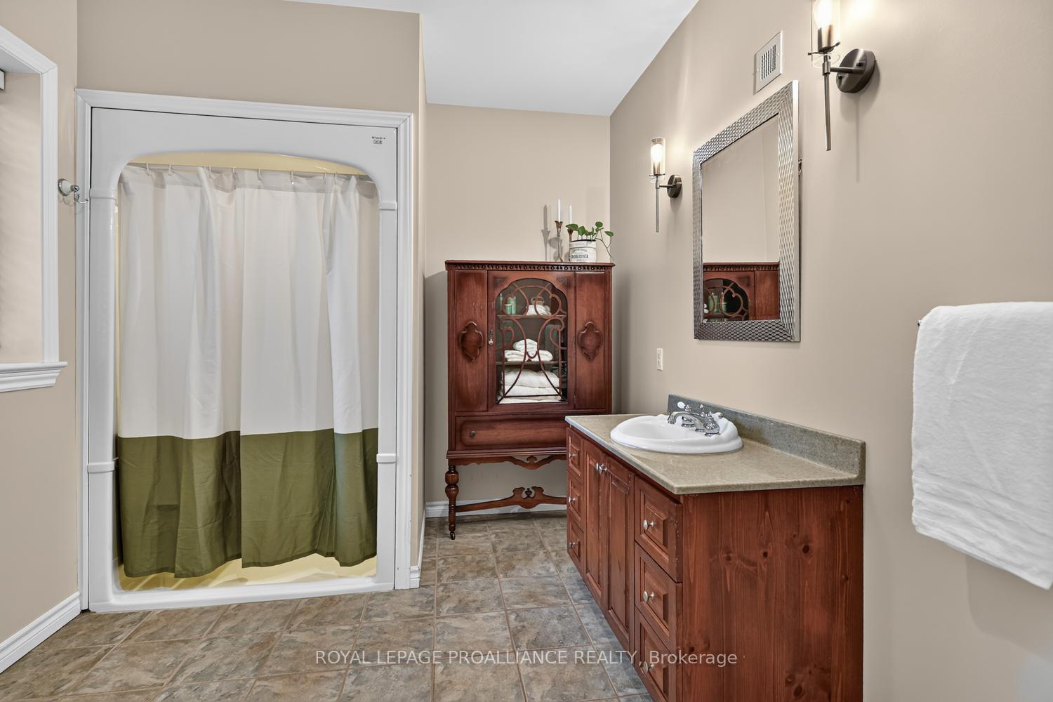 Photo 24 of 1131 Irace Drive, Augusta, Augusta Twp — HOMEH