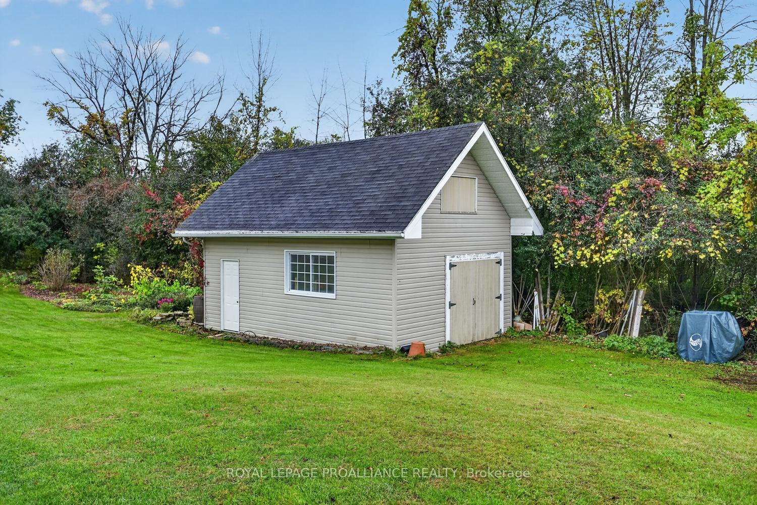 Photo 41 of 1131 Irace Drive, Augusta, Augusta Twp — HOMEH