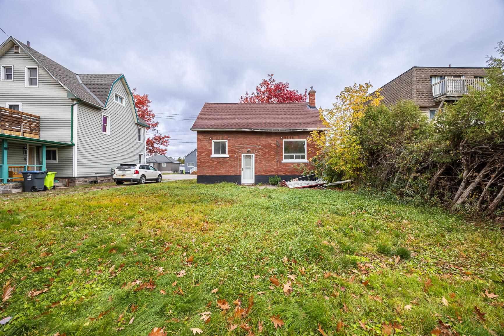Photo 6 of 197 Wallace Terrace, Sault Ste Marie, Ward 4 — HOMEH