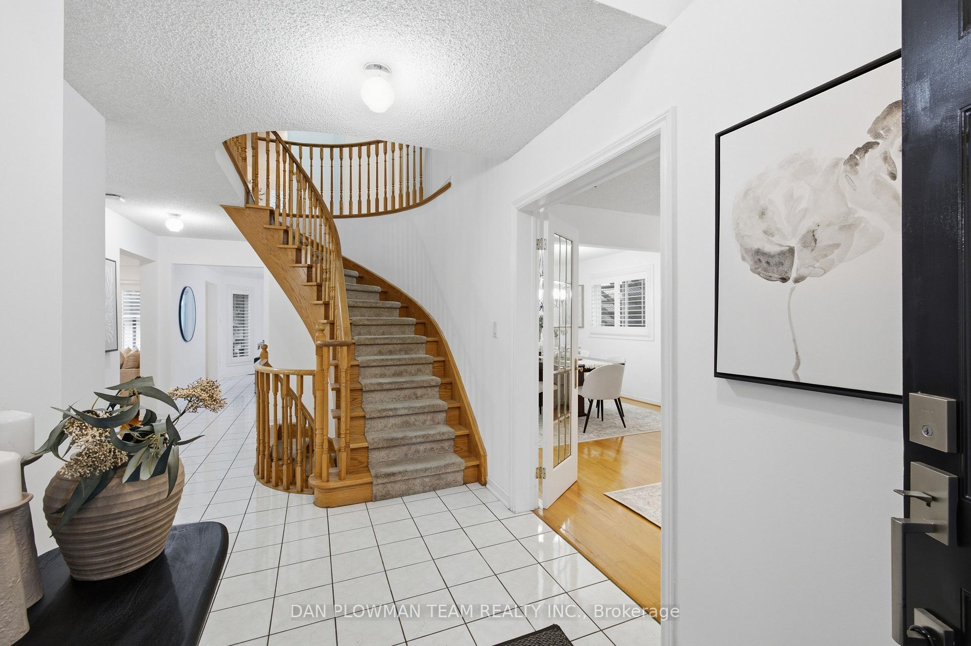 Photo 4 of 1603 Dellbrook Avenue, Pickering, Brock Ridge — HOMEH