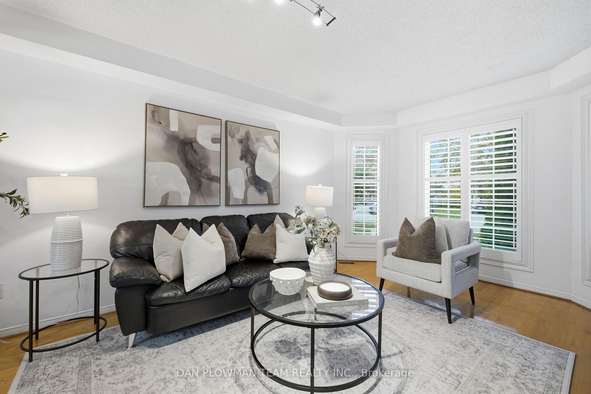 Photo 5 of 1603 Dellbrook Avenue, Pickering, Brock Ridge — HOMEH