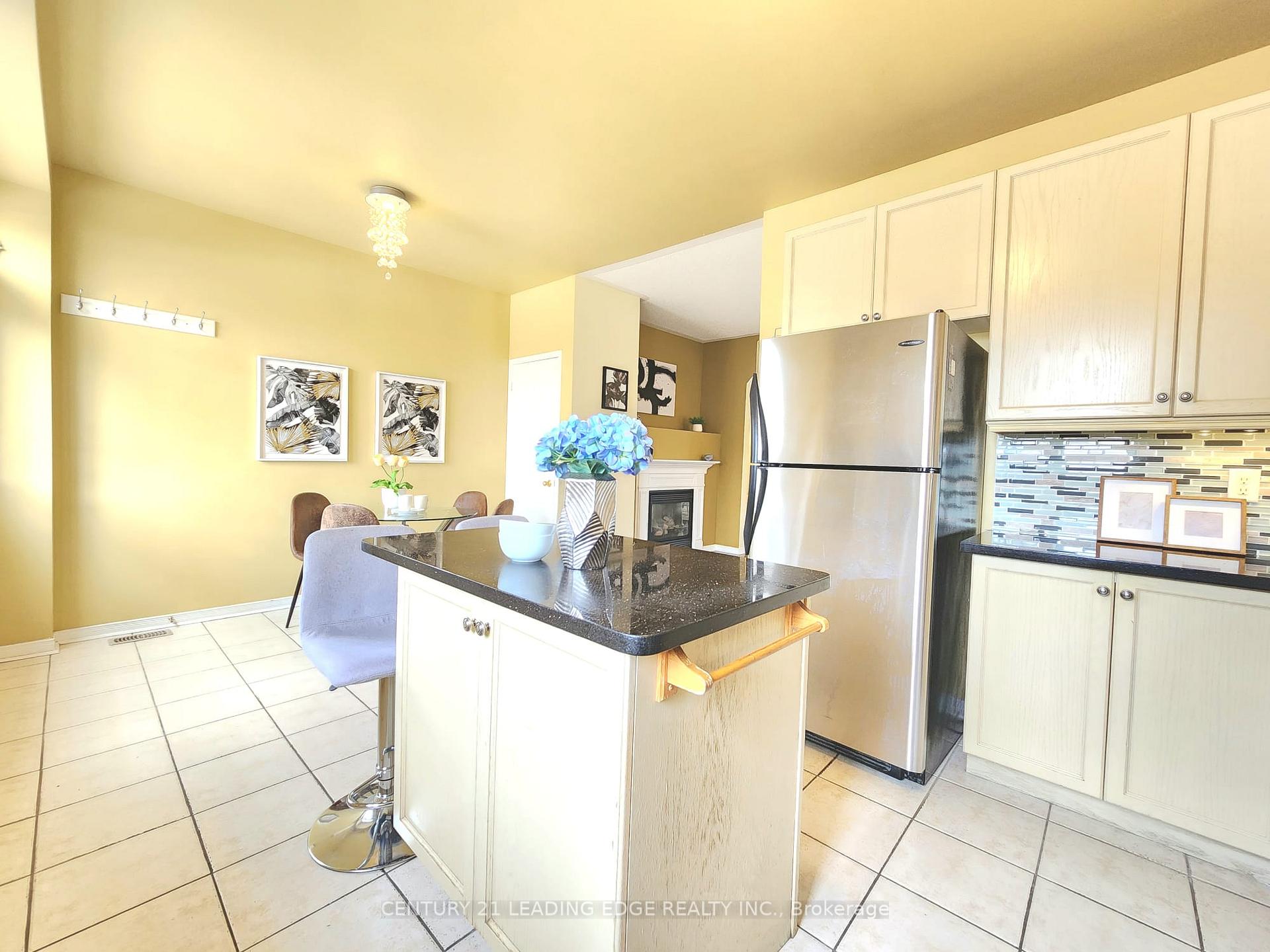 Photo 19 of 51 Yale Lane, Markham, Cornell — HOMEH