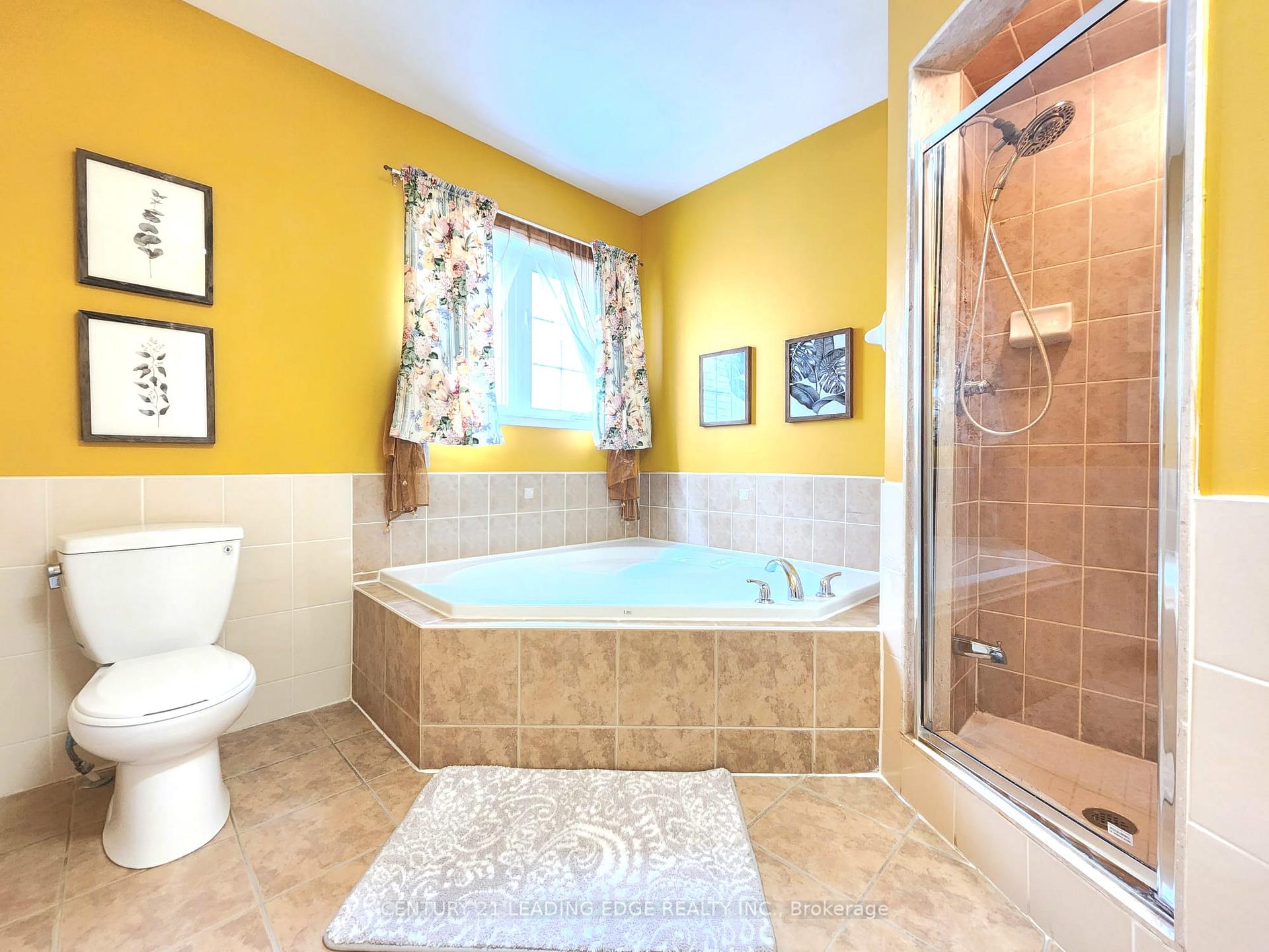 Photo 29 of 51 Yale Lane, Markham, Cornell — HOMEH