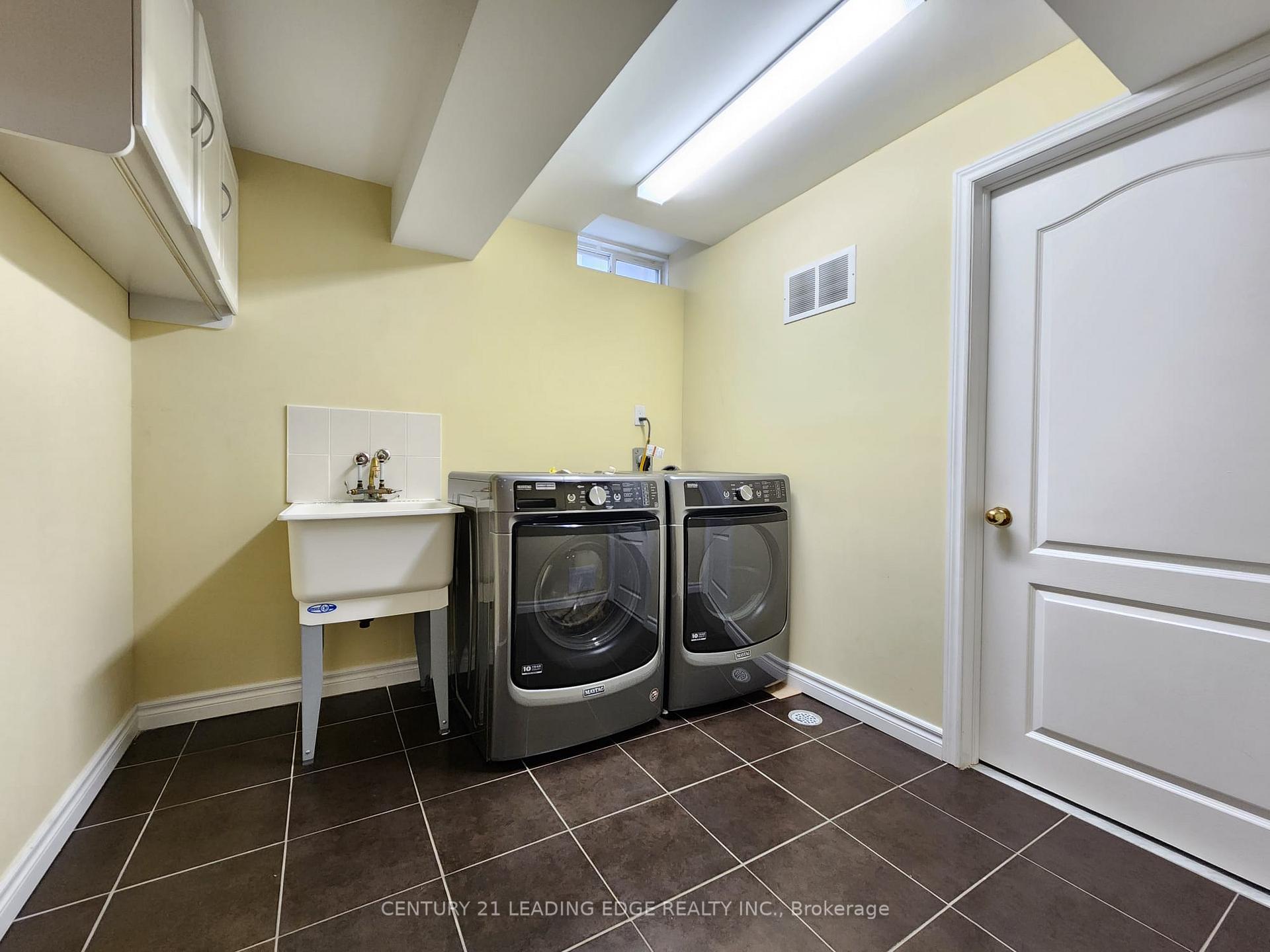 Photo 36 of 51 Yale Lane, Markham, Cornell — HOMEH
