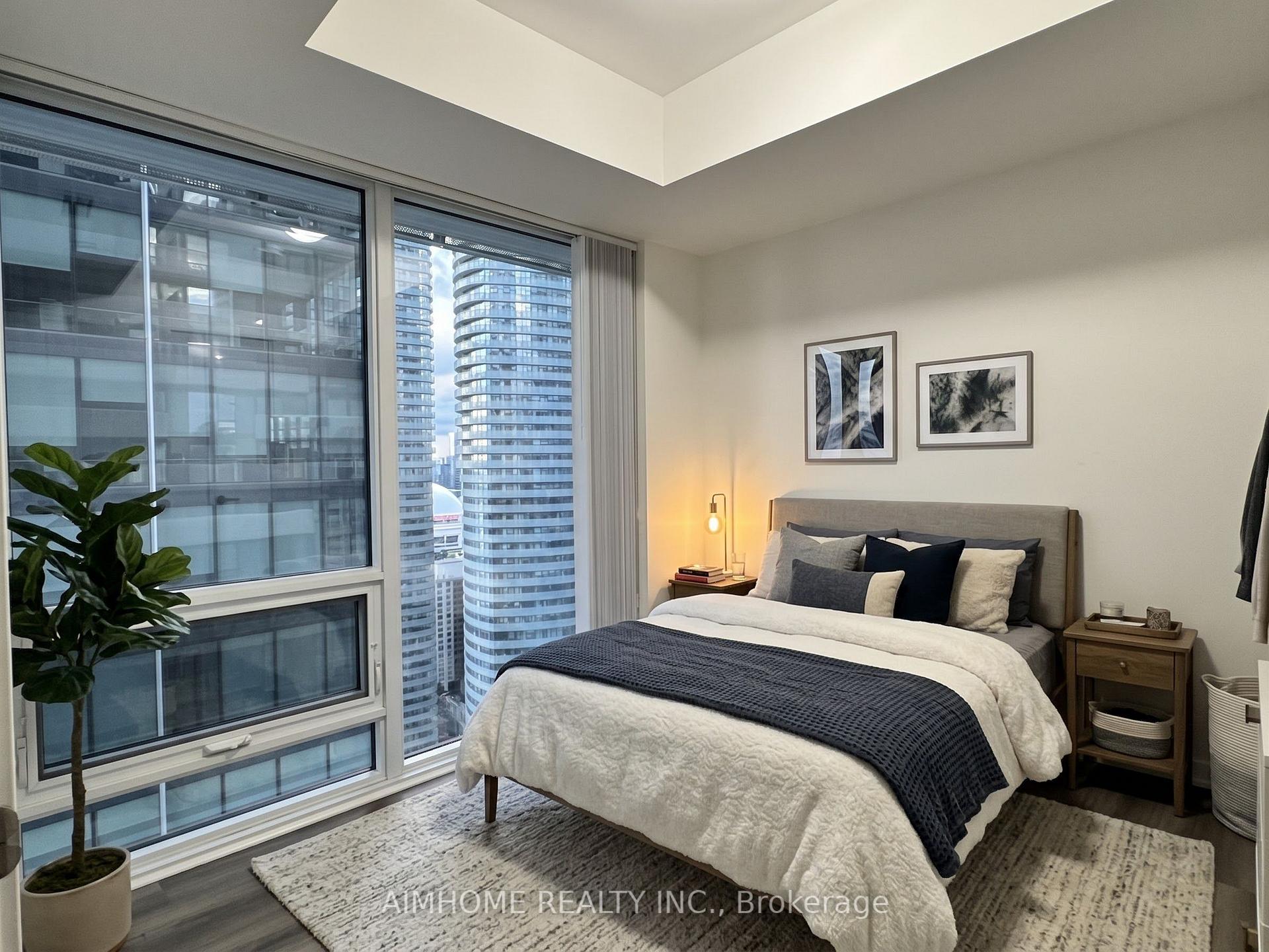 Photo 6 of Unit 3310, 100 Harbour Street, Toronto, Waterfront Communities — HOMEH