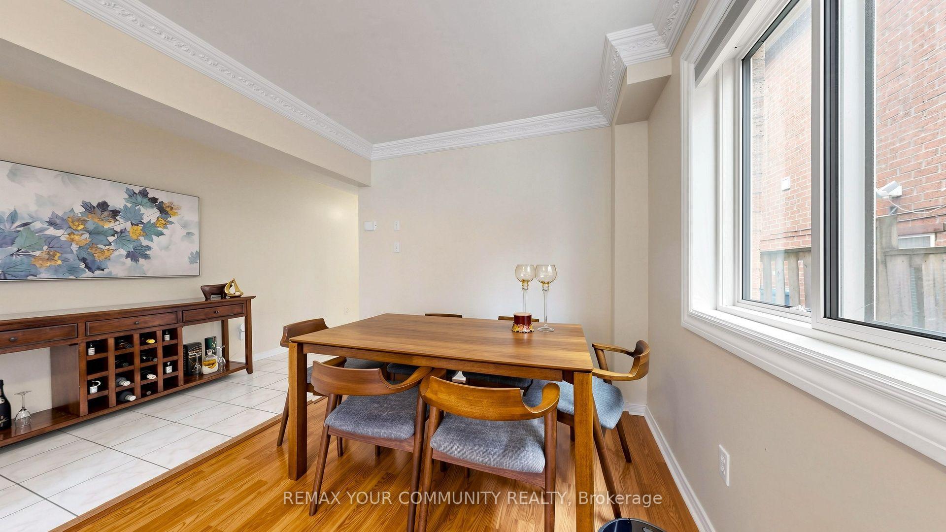 Photo 8 of 79 Red River Crescent, Newmarket, Woodland Hill — HOMEH