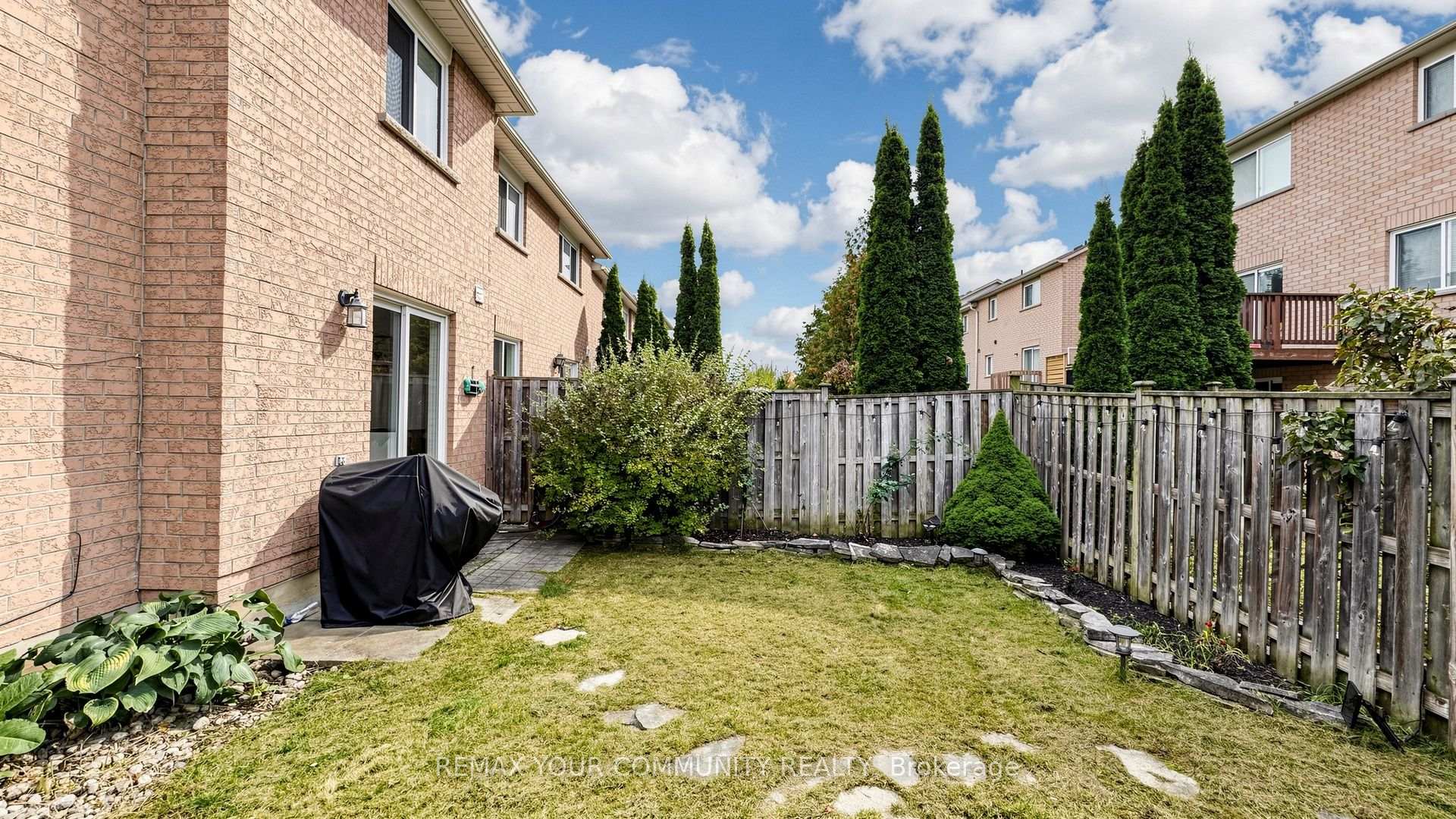 Photo 40 of 79 Red River Crescent, Newmarket, Woodland Hill — HOMEH
