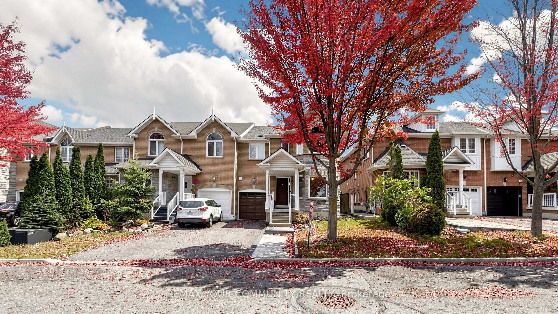 Photo 43 of 79 Red River Crescent, Newmarket, Woodland Hill — HOMEH