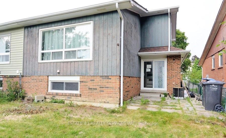 Photo 16 of 33 Camberley Crescent, Brampton, Brampton North — HOMEH