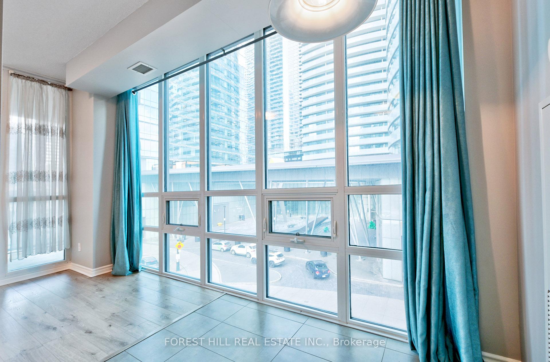 Photo 16 of Unit 306, 19 Grand Trunk Crescent, Toronto, Waterfront Communities — HOMEH