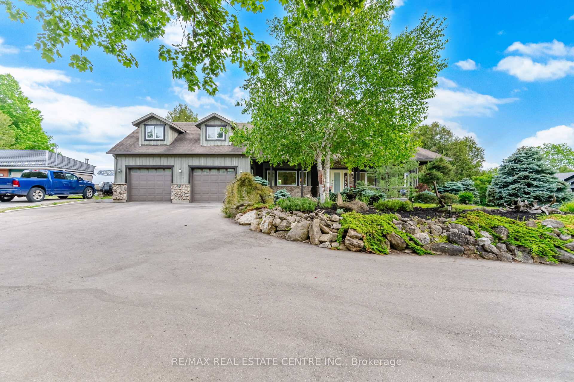 Photo 1 of 12860 Regional Rd 25, Halton Hills, Rural Halton Hills — HOMEH
