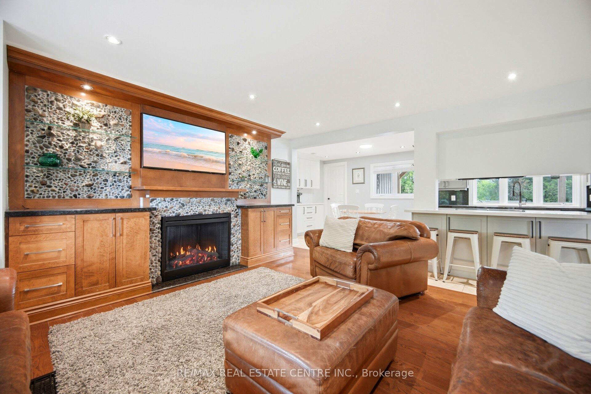 Photo 11 of 12860 Regional Rd 25, Halton Hills, Rural Halton Hills — HOMEH