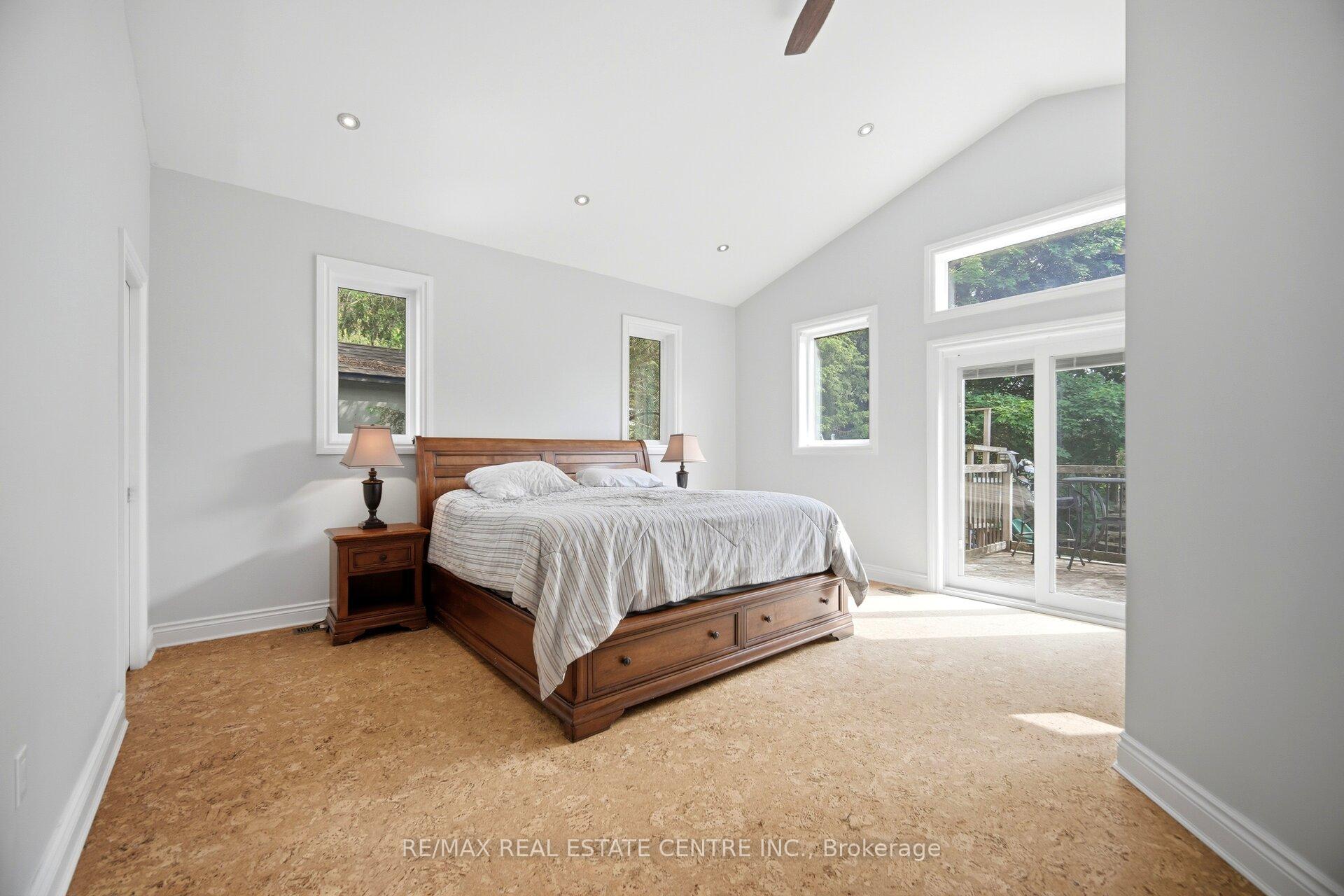 Photo 18 of 12860 Regional Rd 25, Halton Hills, Rural Halton Hills — HOMEH