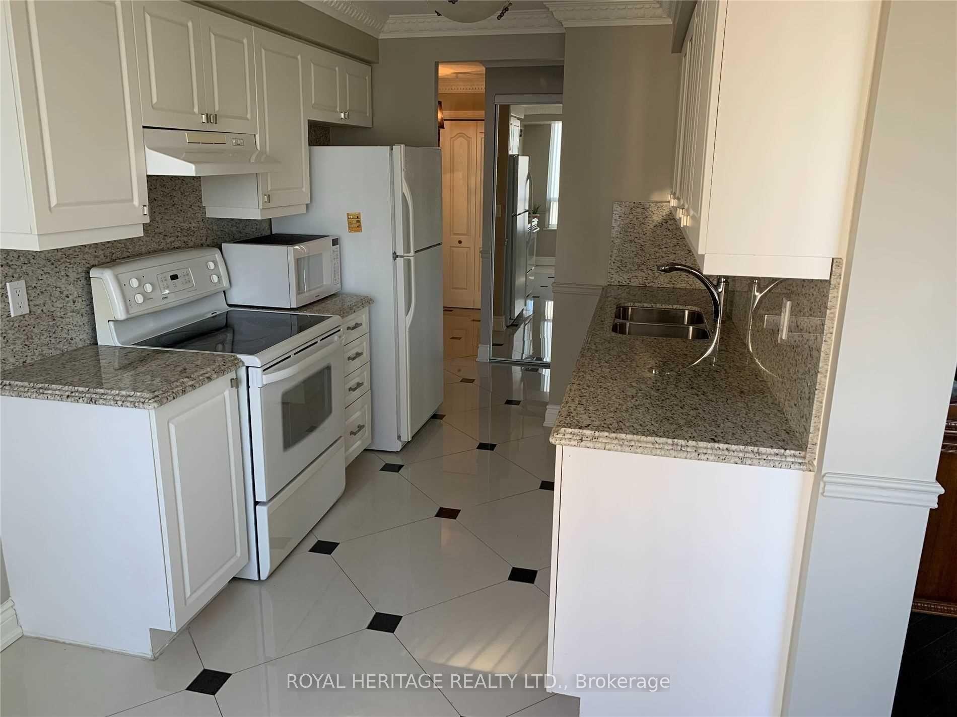 Photo 10 of Unit 805, 1000 The Esplanade N, Pickering, Town Centre — HOMEH